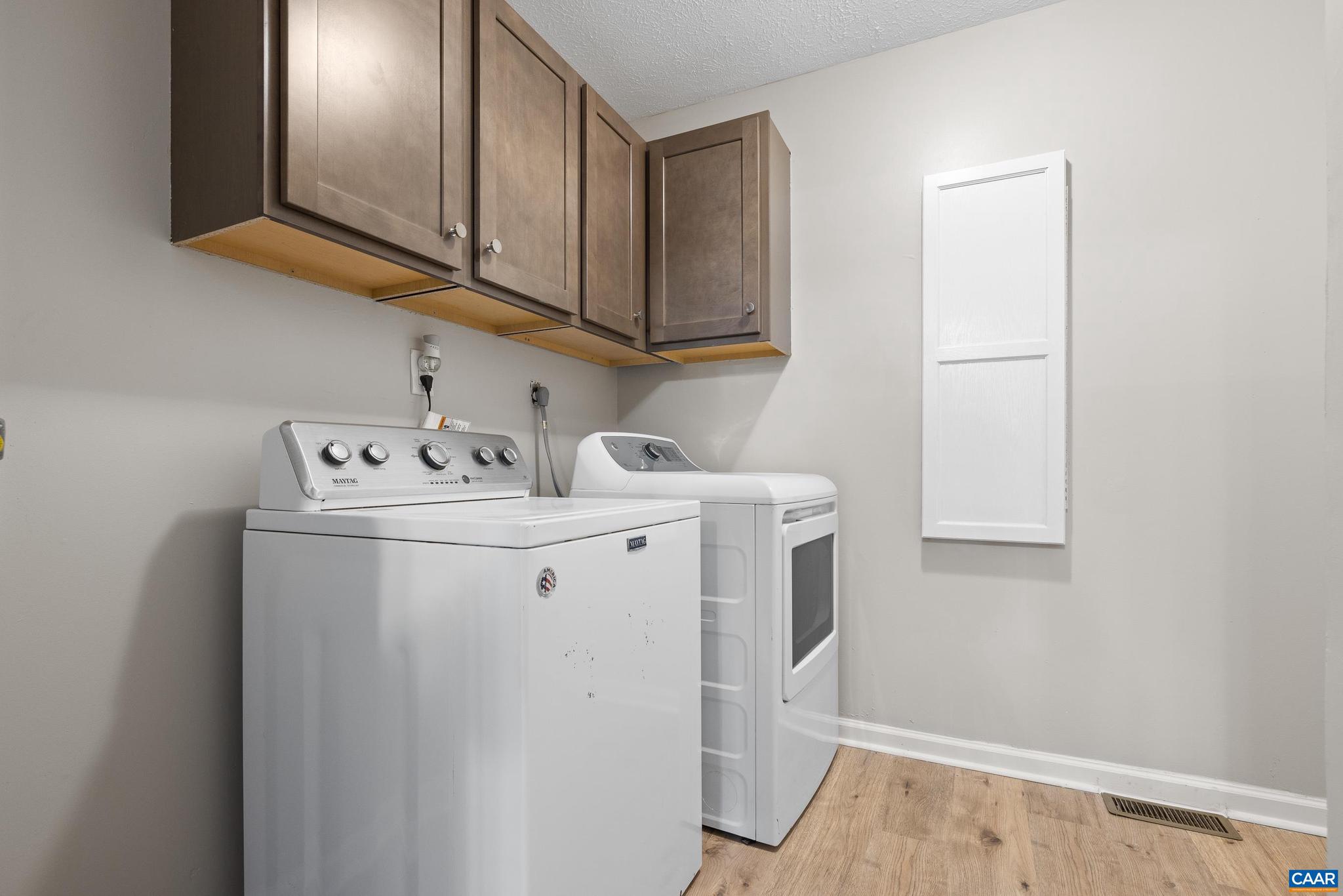 LAKE MONTICELLO - Residential