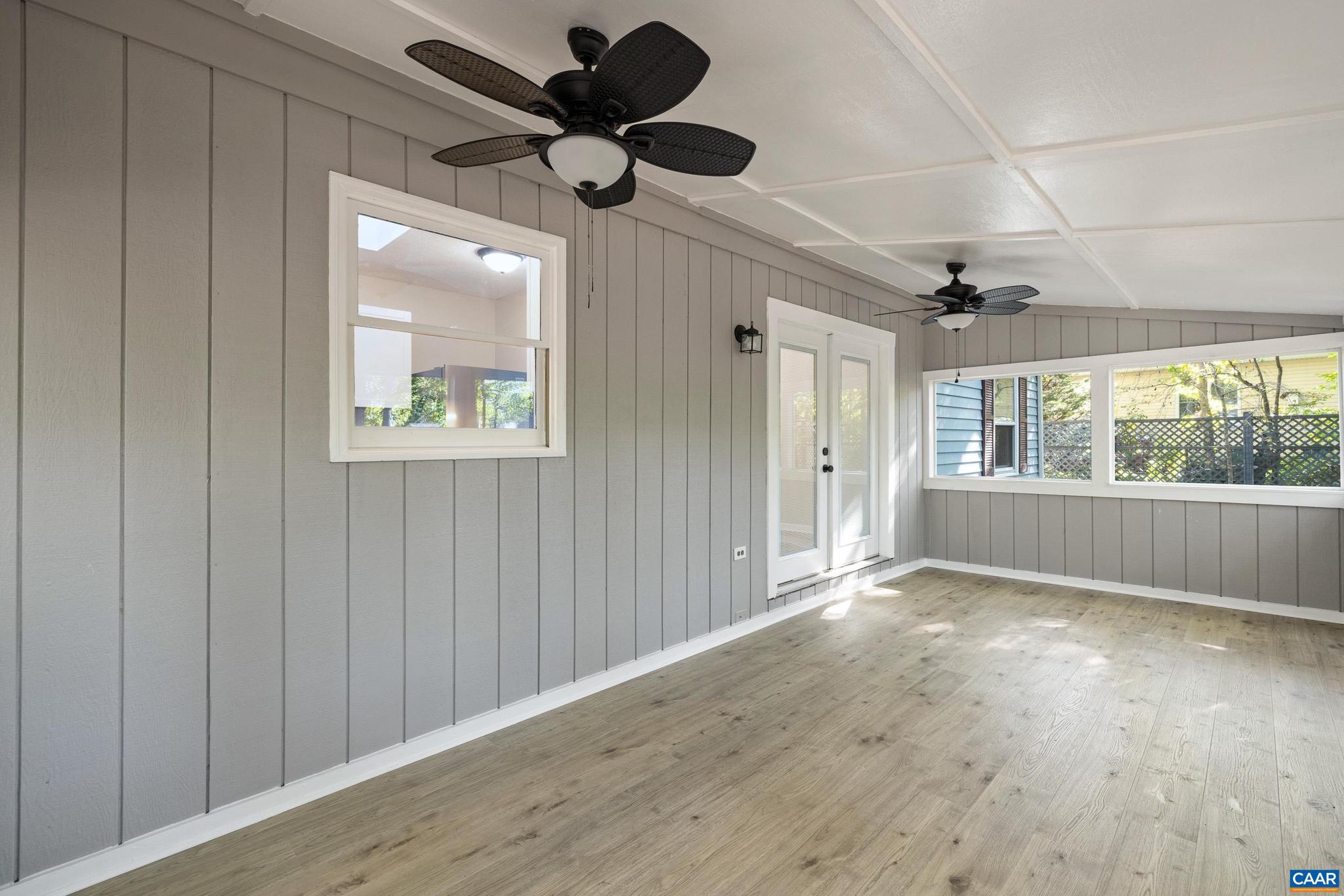 LAKE MONTICELLO - Residential