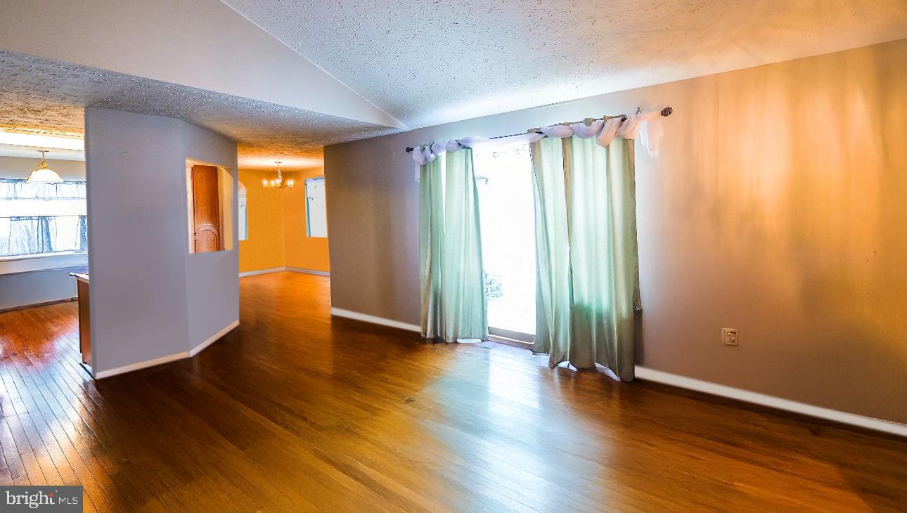 LORD WILLOUGHBY'S REST - Residential