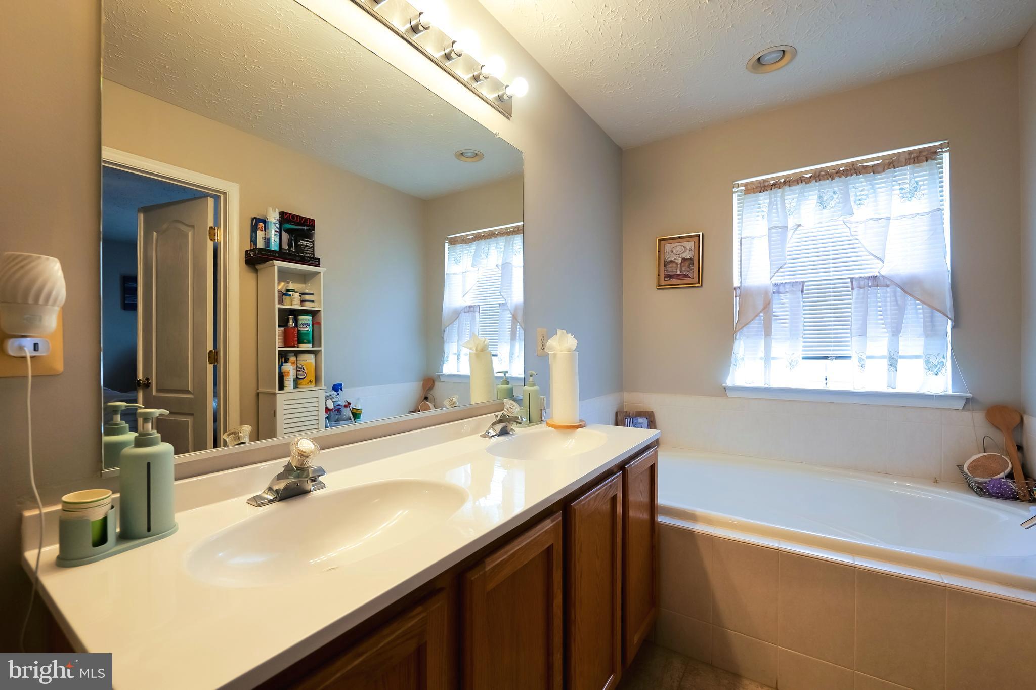 LORD WILLOUGHBY'S REST - Residential