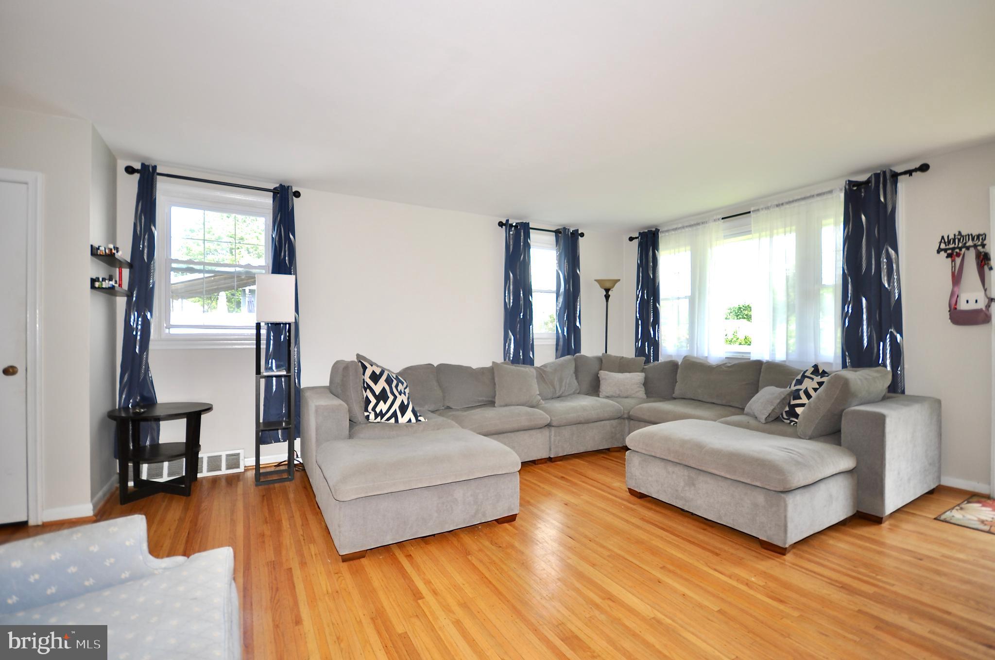 JENKINTOWN MANOR - Residential