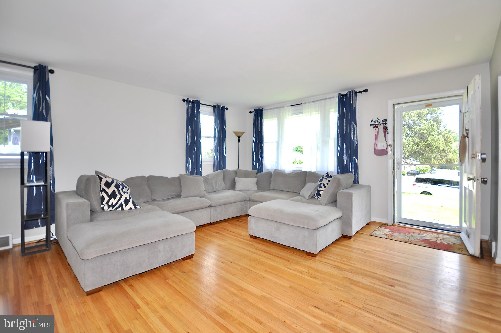 JENKINTOWN MANOR - Residential