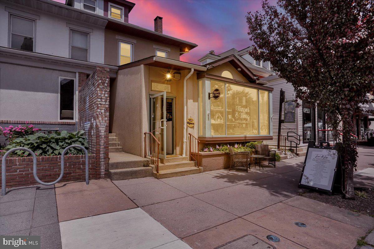 643 PENN AVENUE