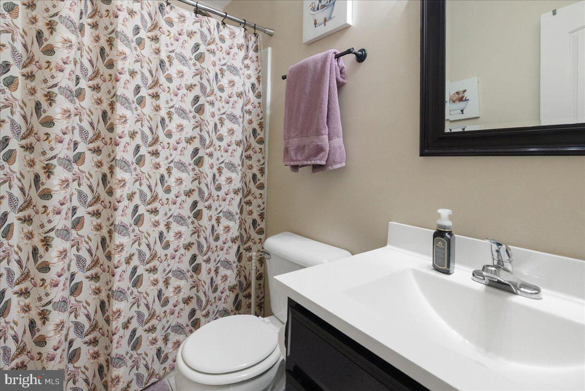 CRESTFIELD - Residential