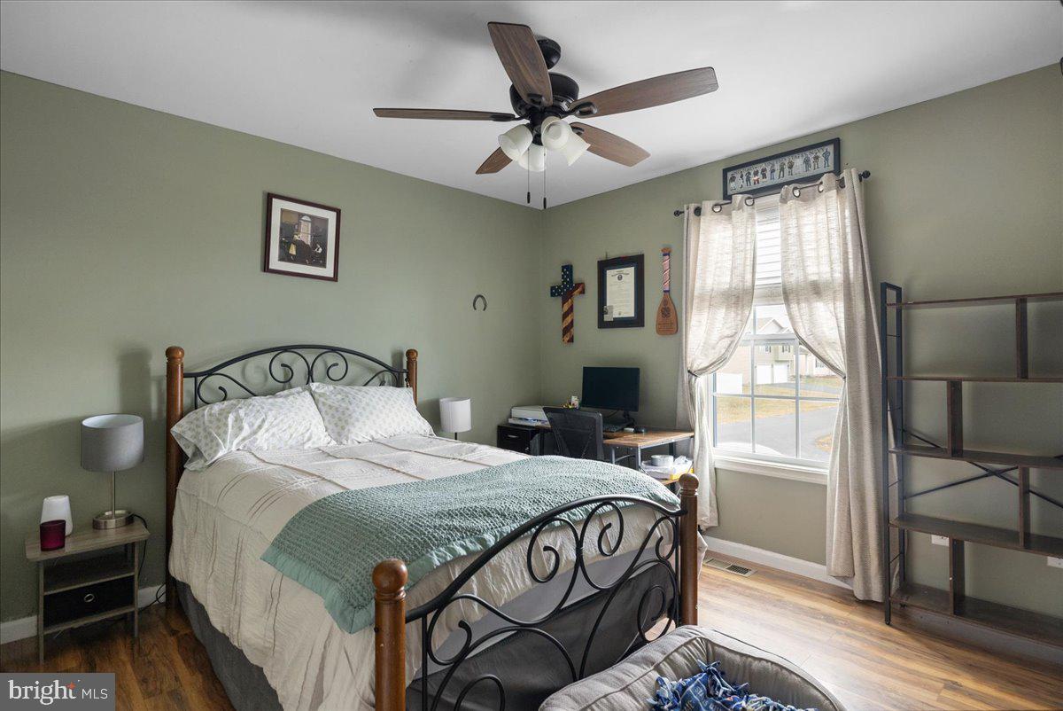 CRESTFIELD - Residential