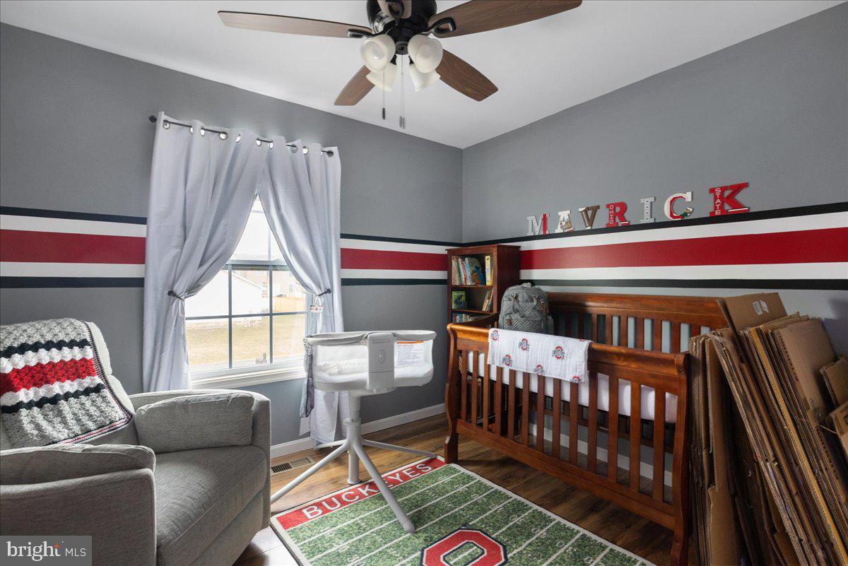 CRESTFIELD - Residential