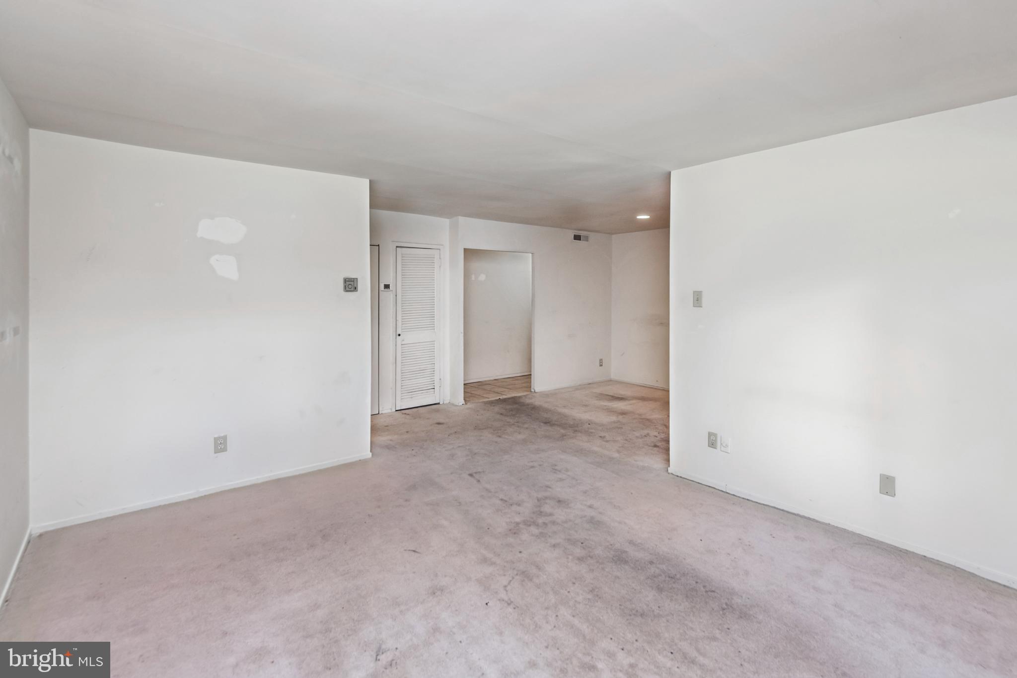 THOMAS CHOICE GARDENS - Residential