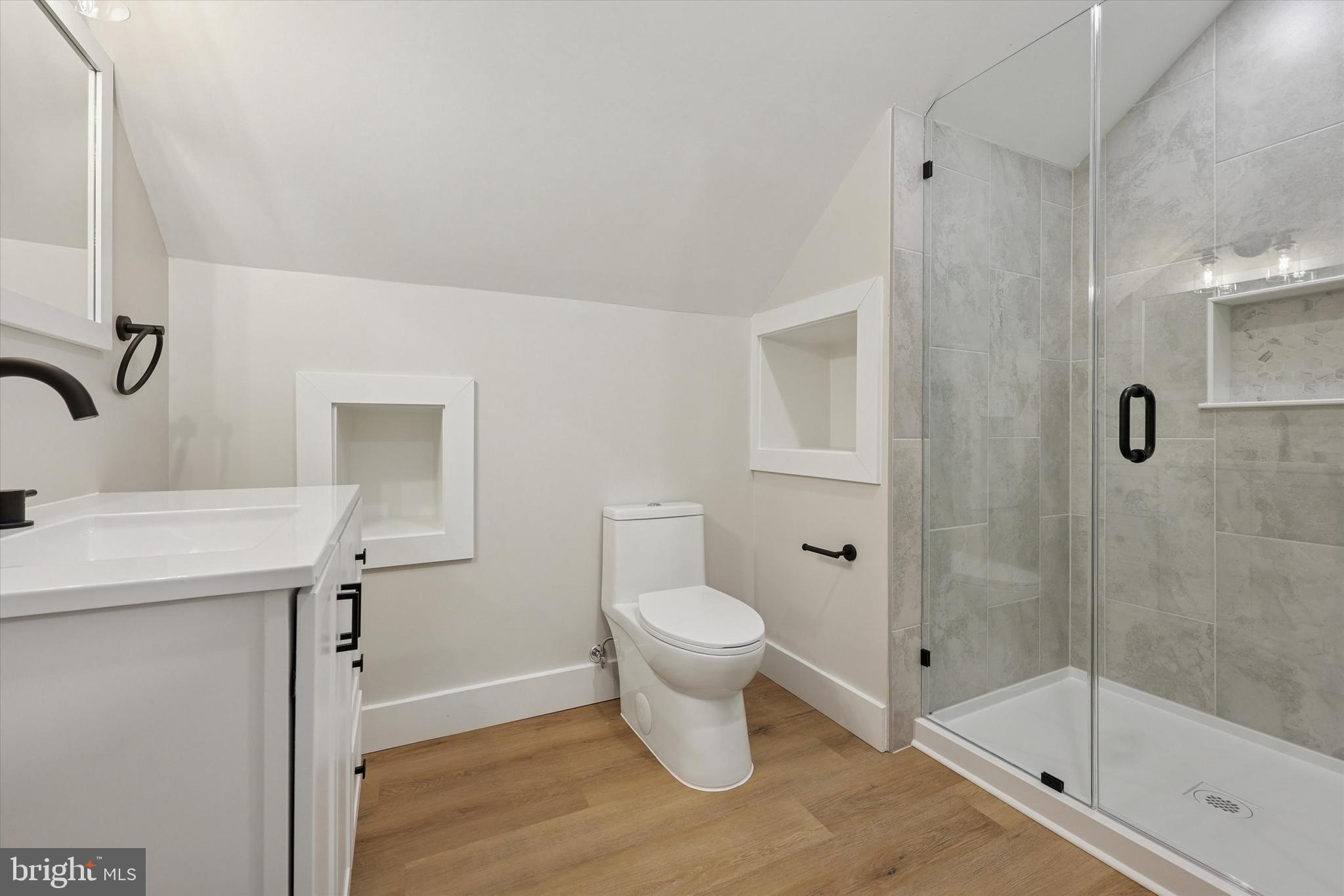 HORSHAMTOWNE - Residential Lease