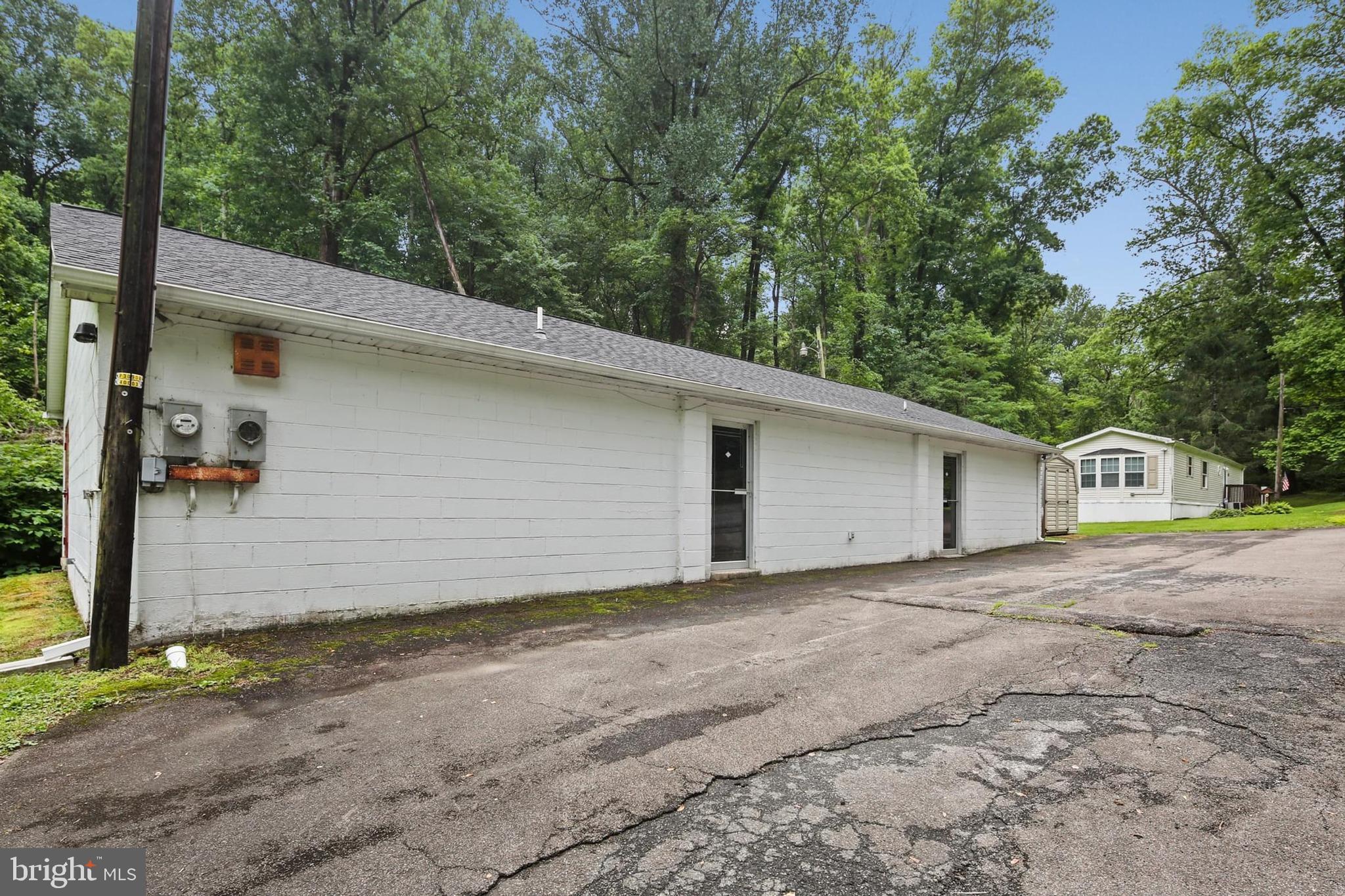 2519 SHURESLANDING ROAD