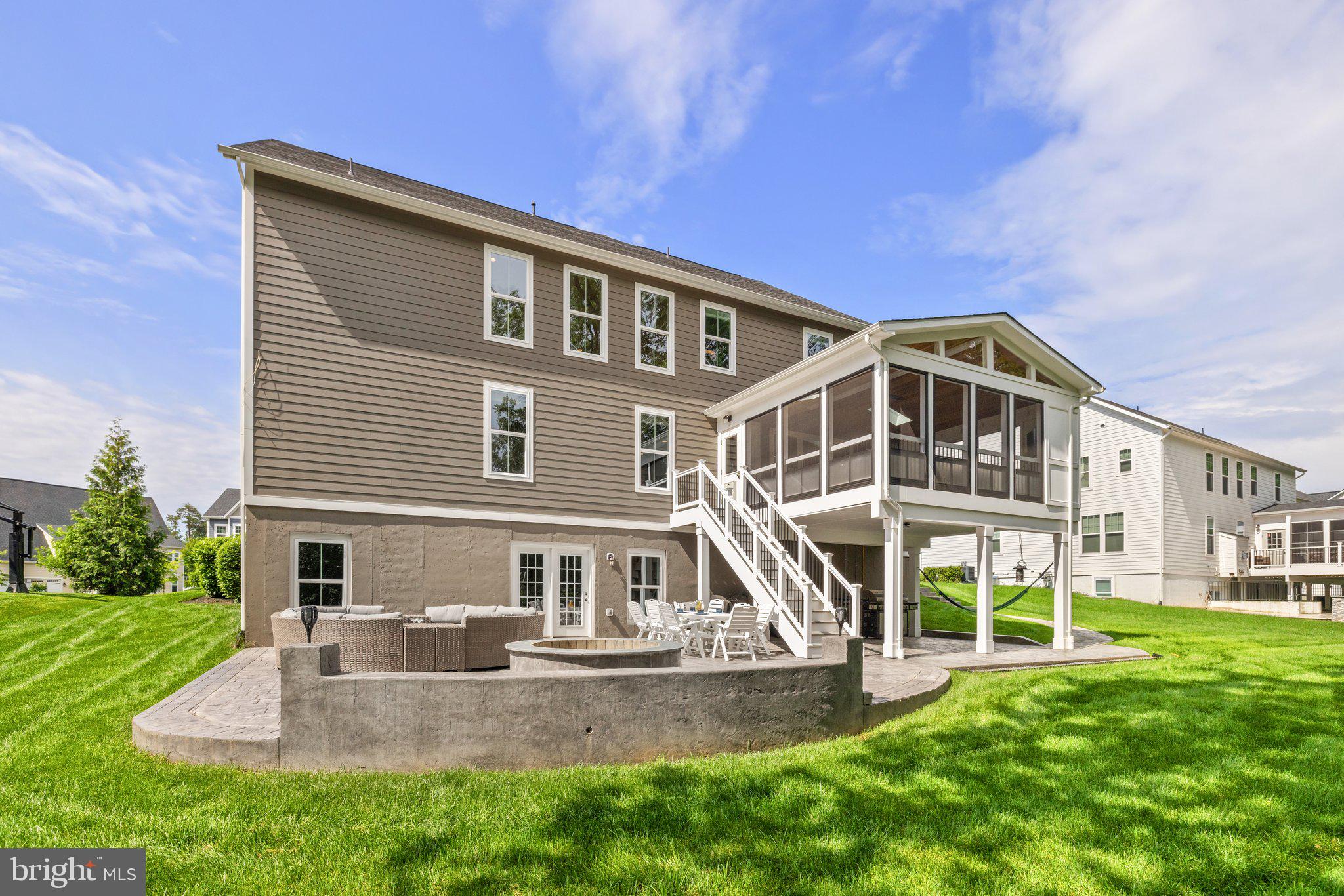 GROVE AT WILLOWSFORD - Residential