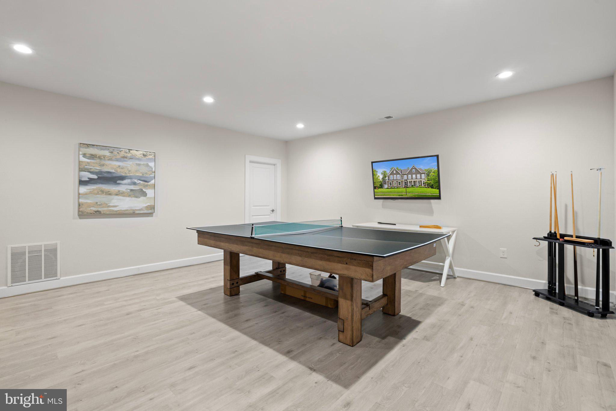 GROVE AT WILLOWSFORD - Residential