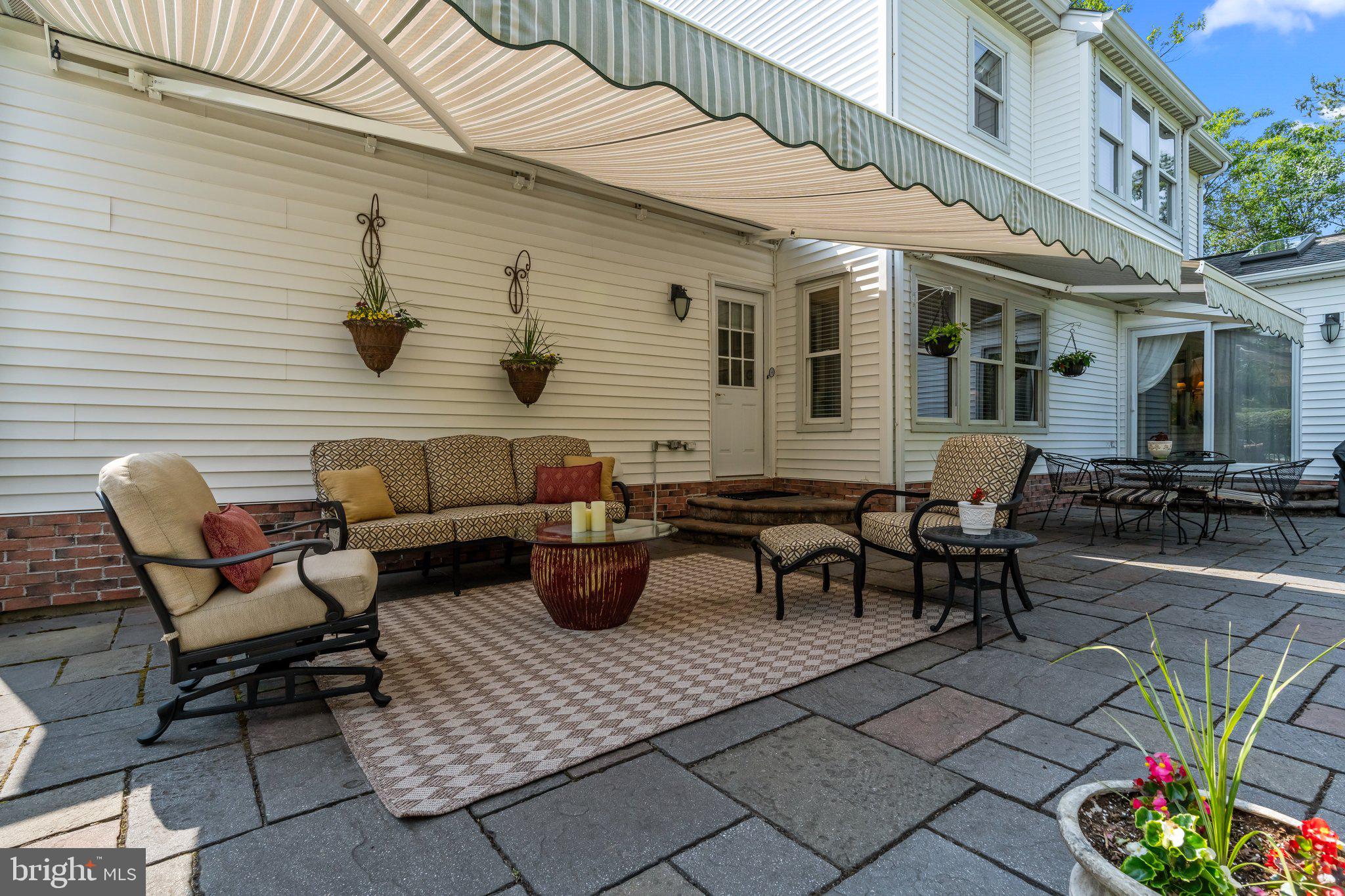 HIDDEN CREEK - Residential