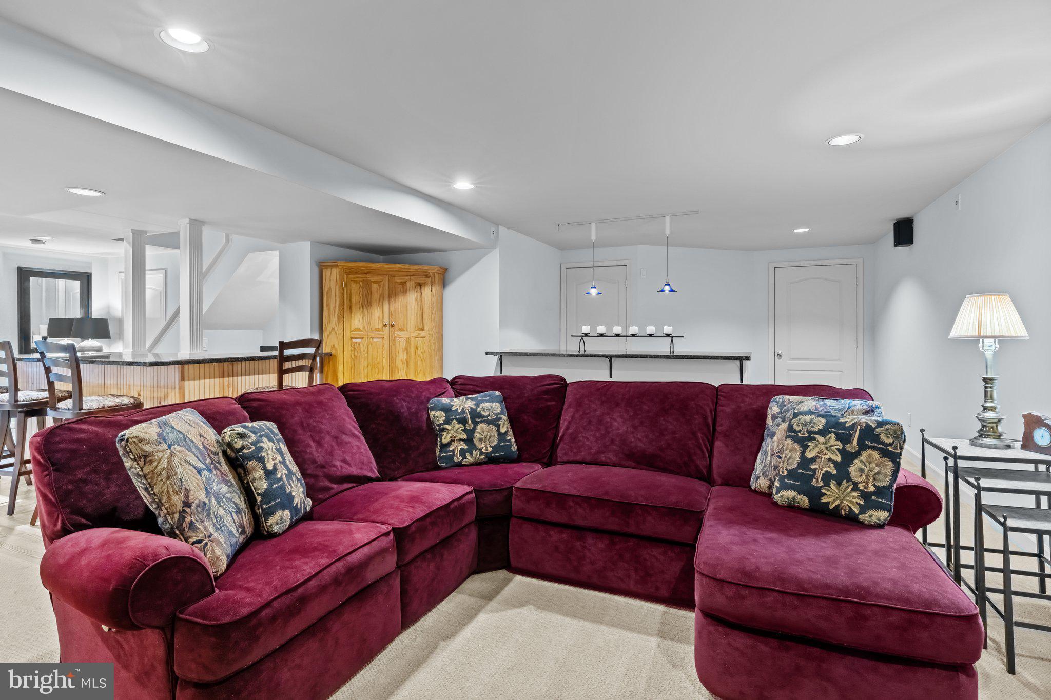 HIDDEN CREEK - Residential