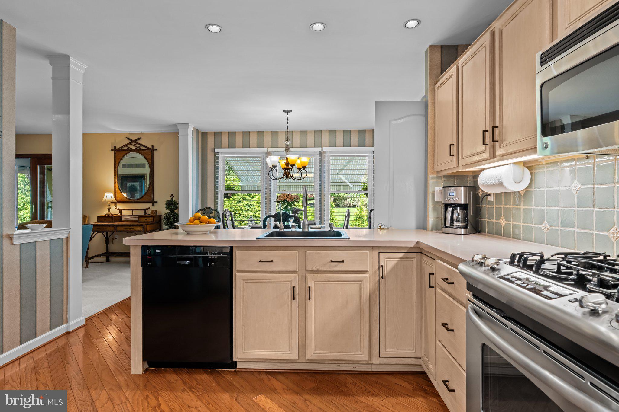 HIDDEN CREEK - Residential