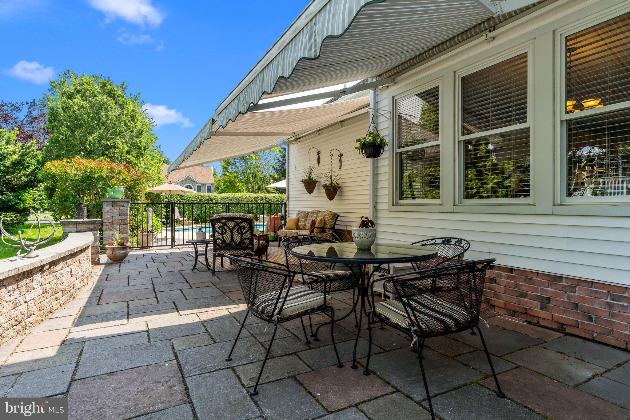 HIDDEN CREEK - Residential