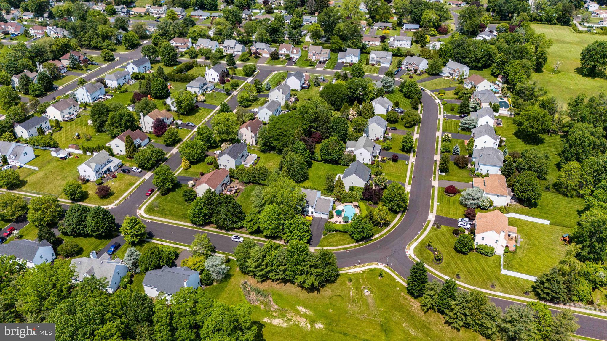 HIDDEN CREEK - Residential