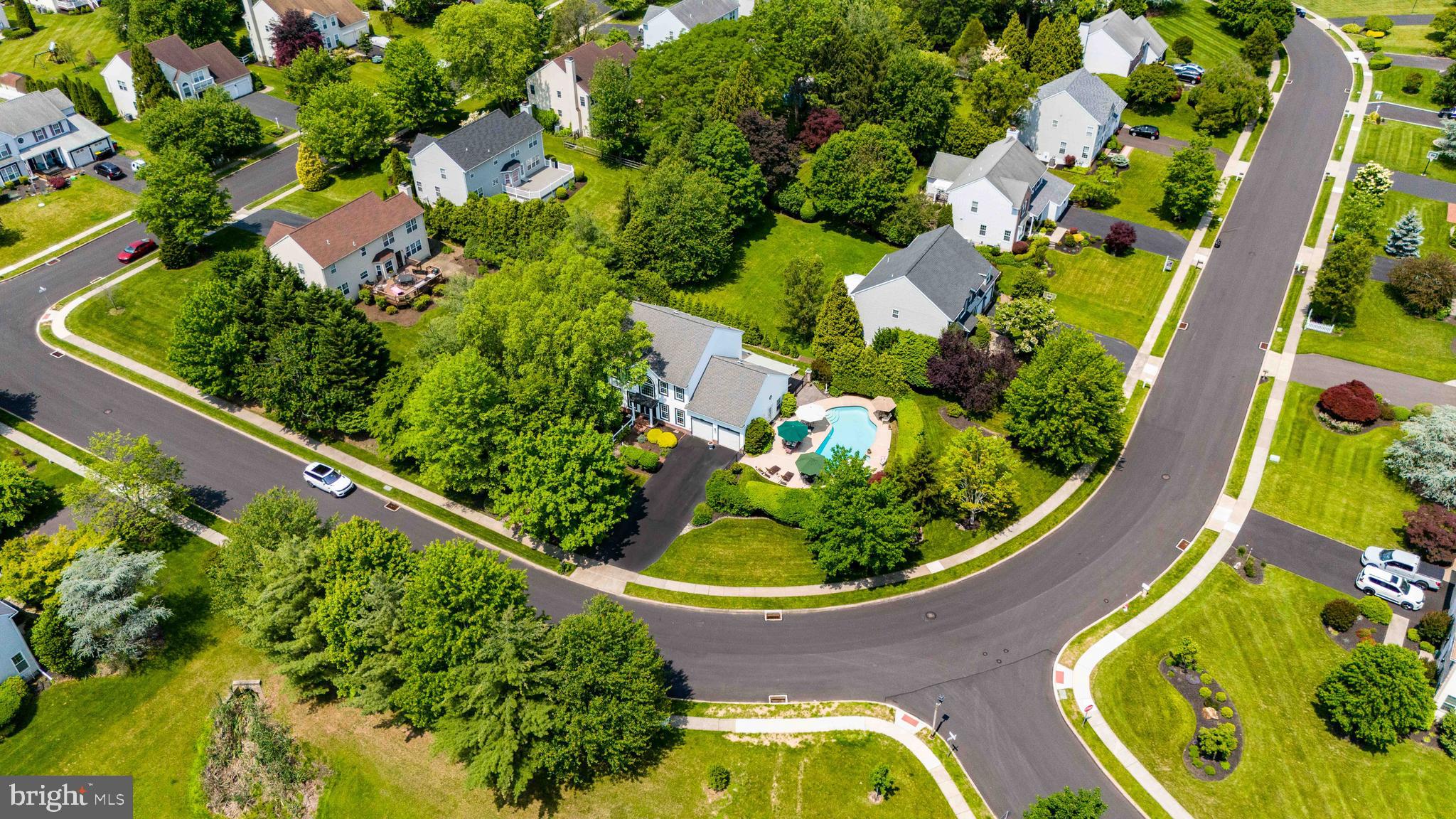 HIDDEN CREEK - Residential