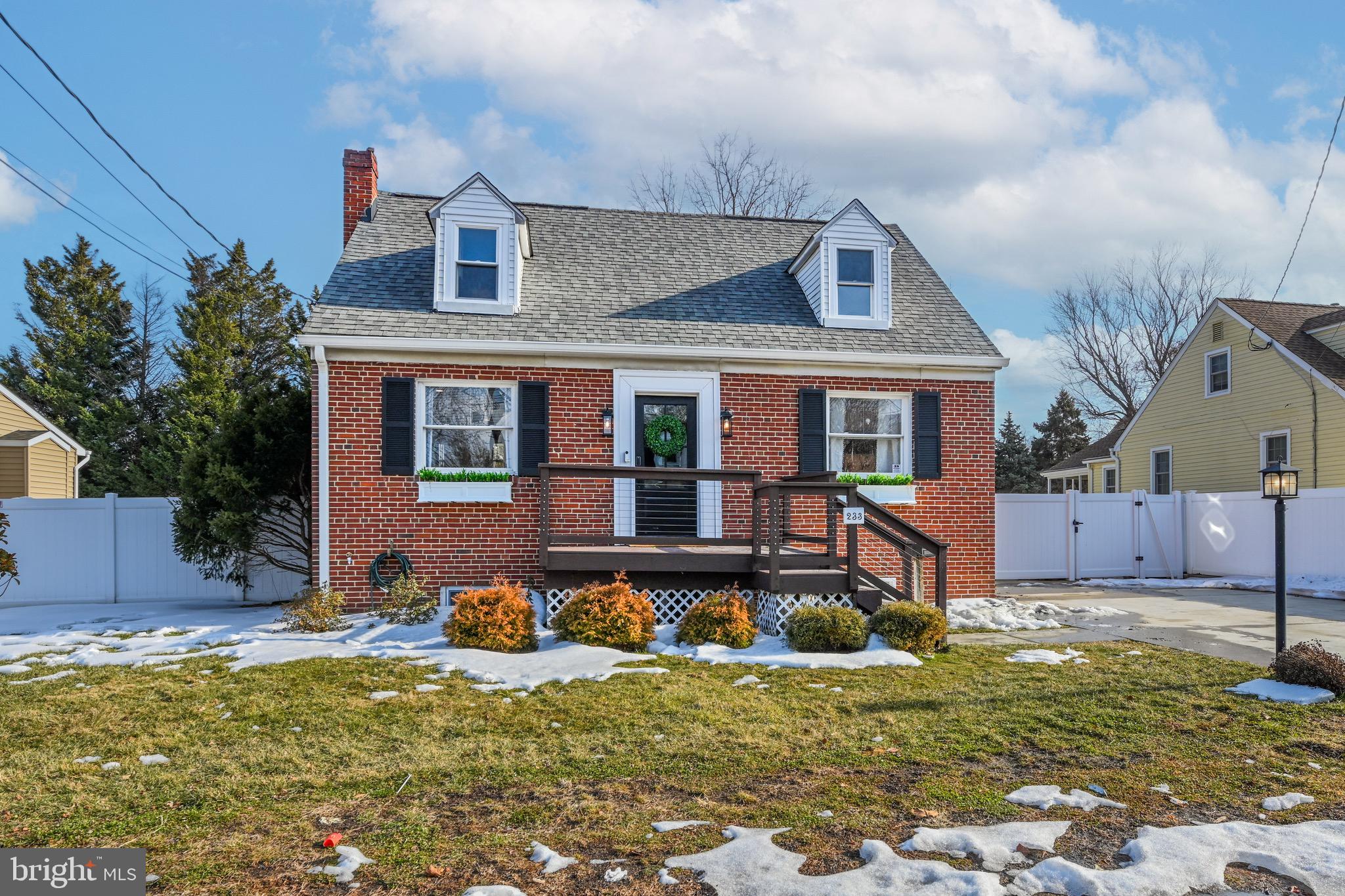 RIVIERA BEACH - Residential