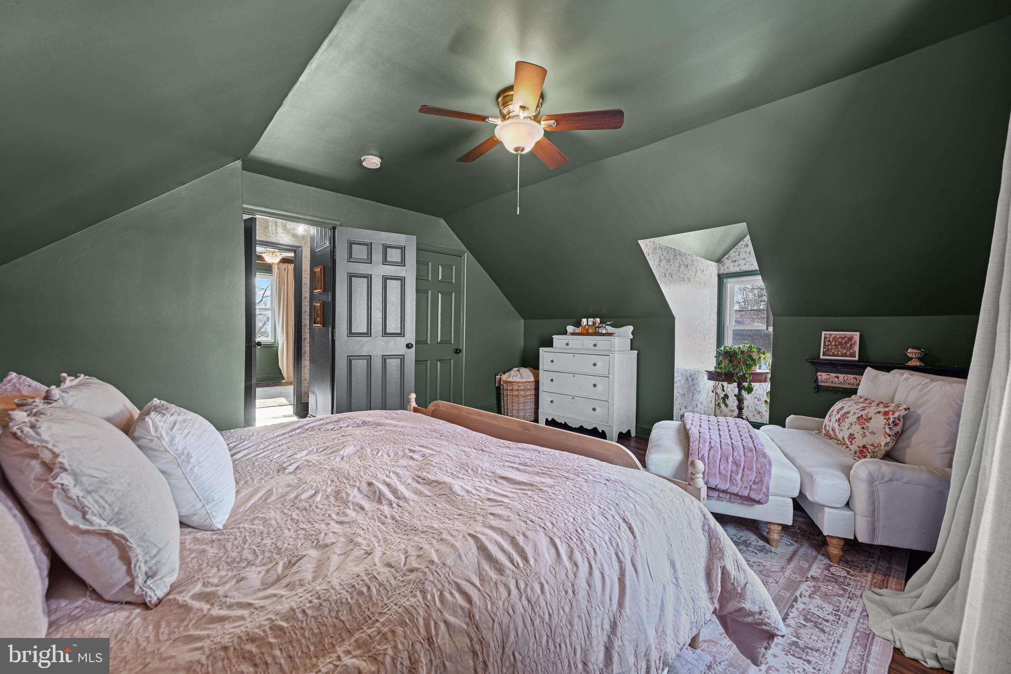 RIVIERA BEACH - Residential