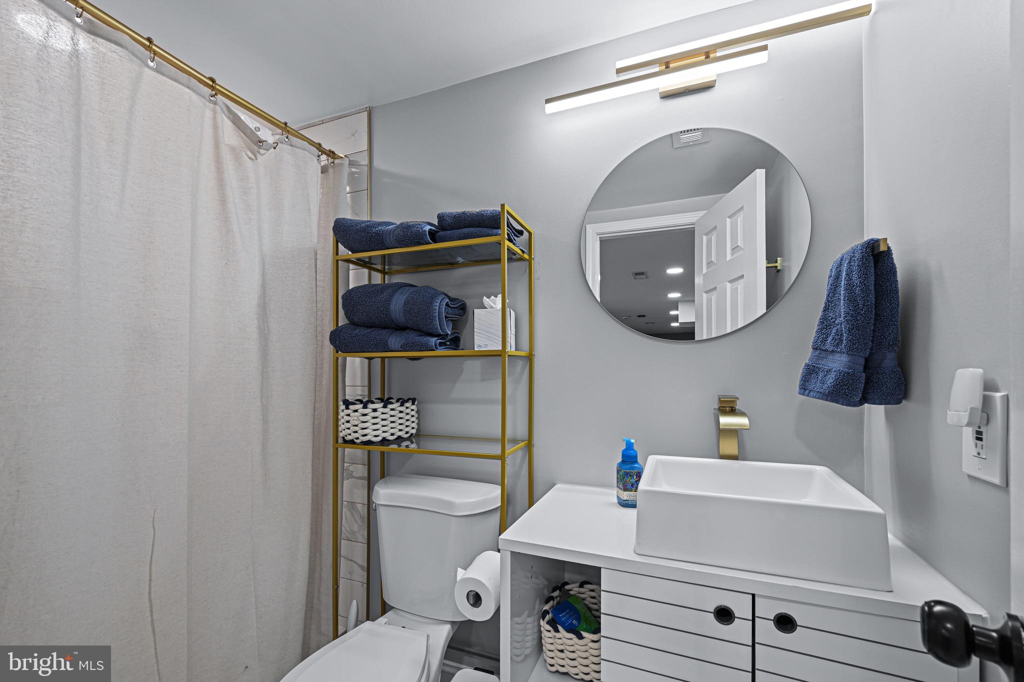 RIVIERA BEACH - Residential