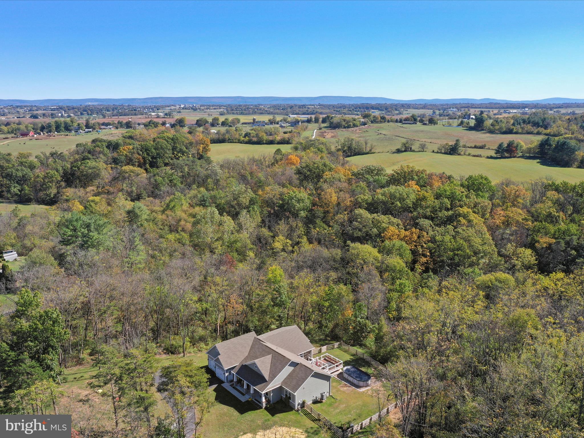 FAIRVIEW ACRES - Residential