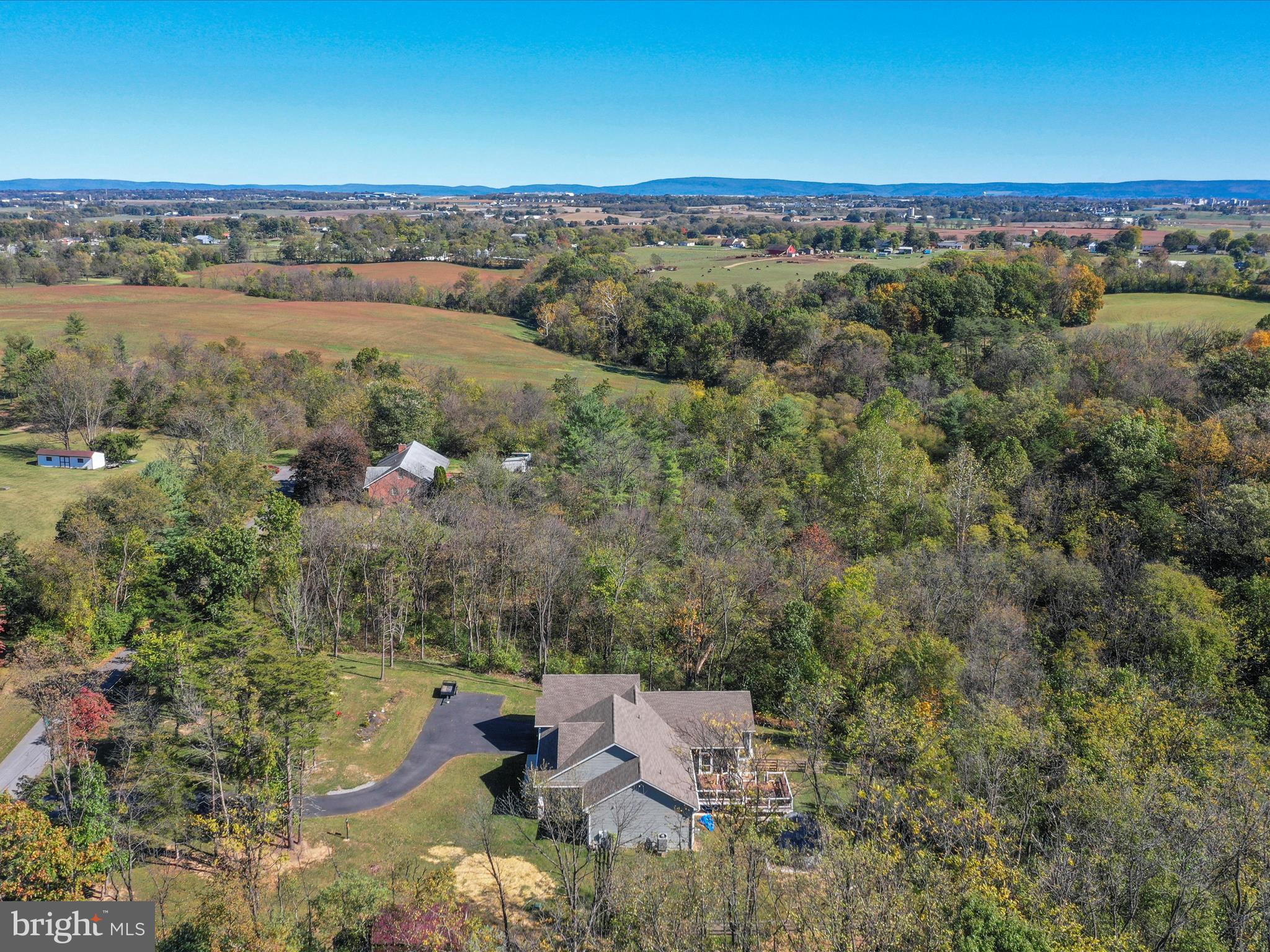 FAIRVIEW ACRES - Residential