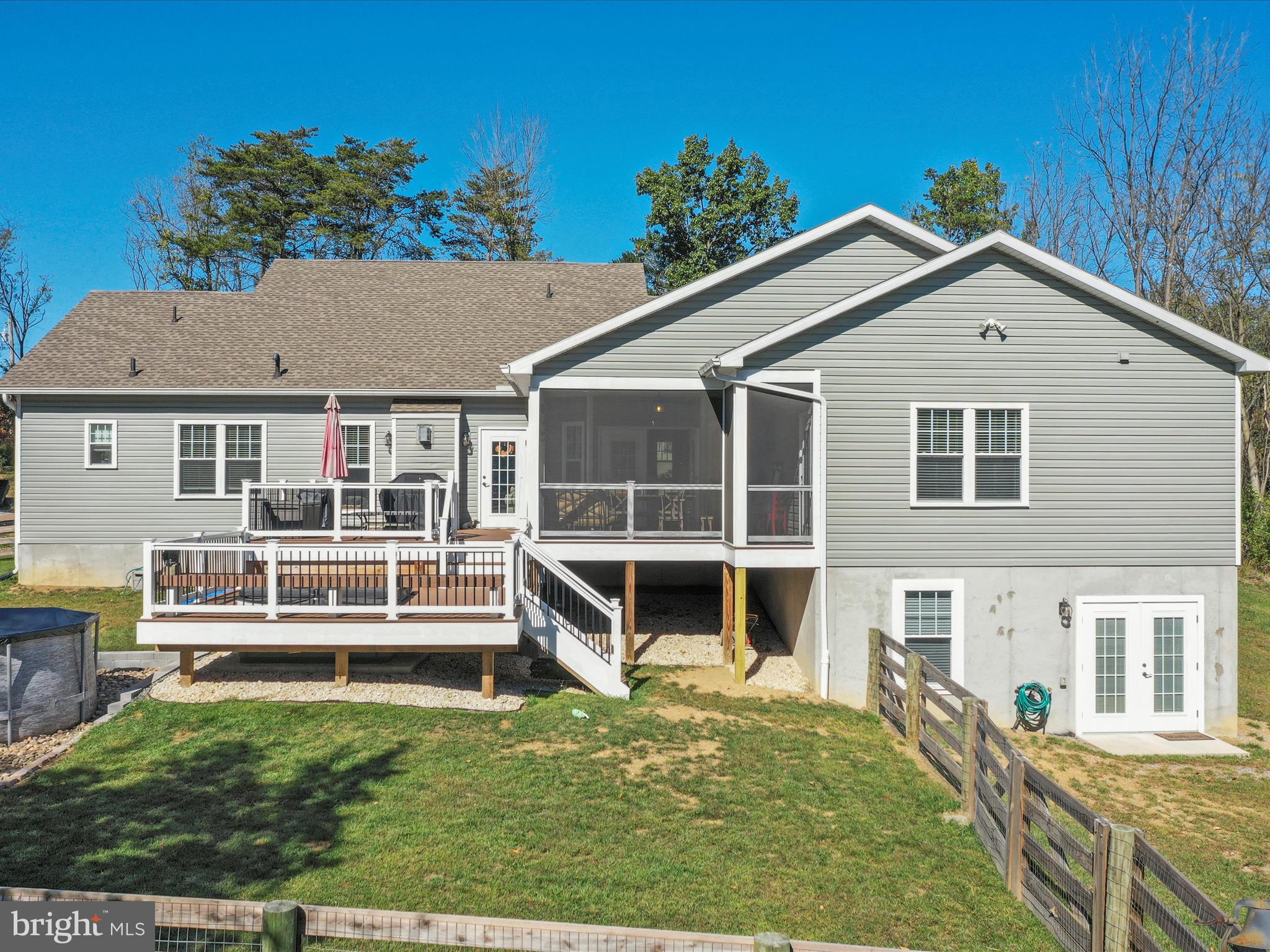 FAIRVIEW ACRES - Residential