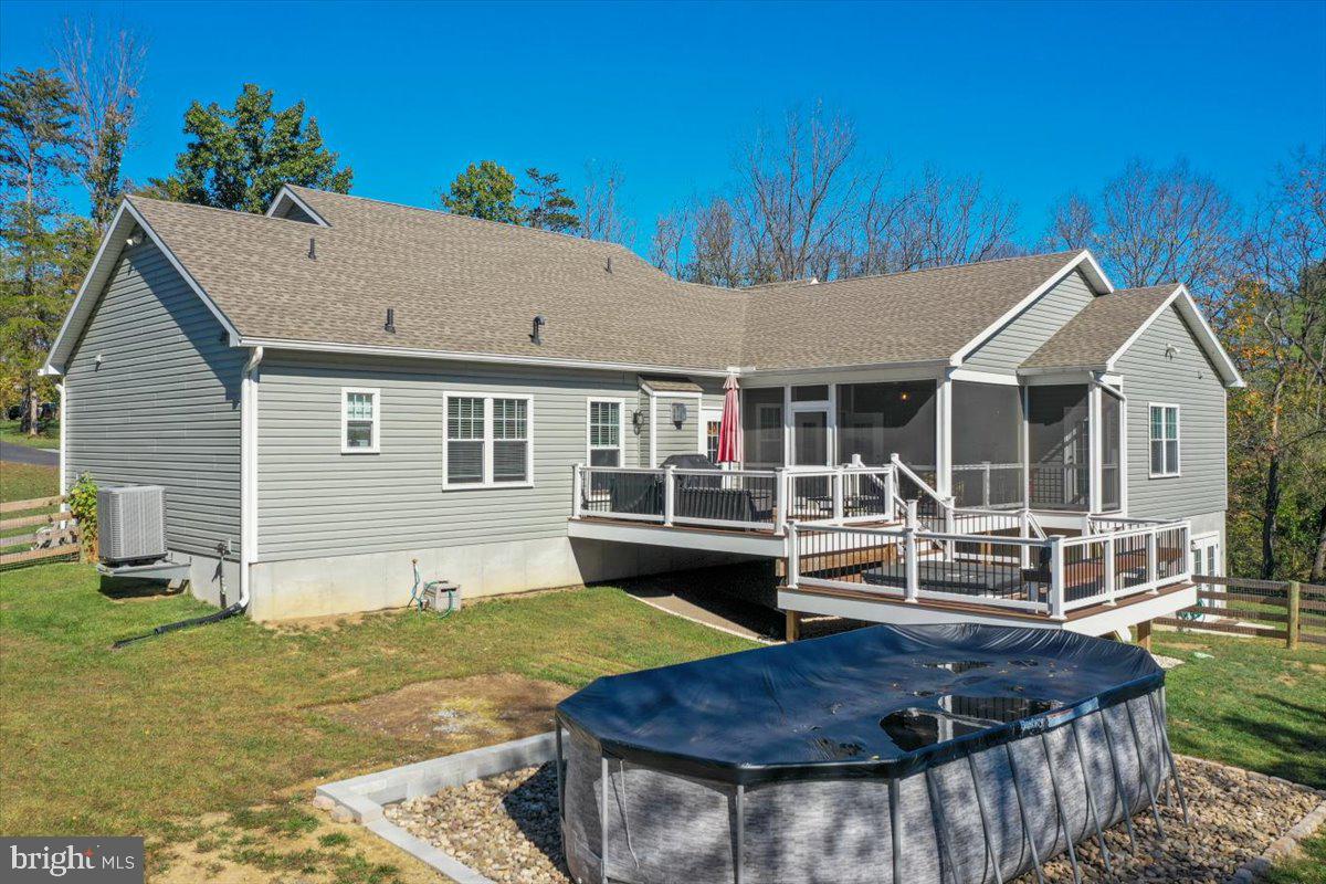 FAIRVIEW ACRES - Residential