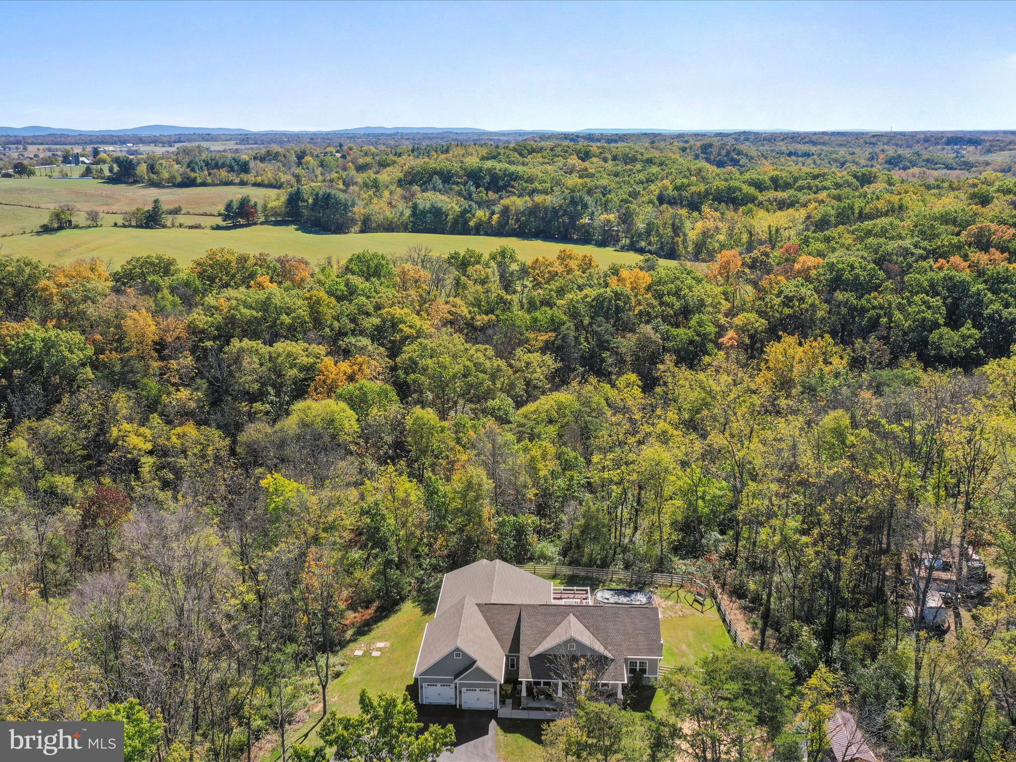 FAIRVIEW ACRES - Residential