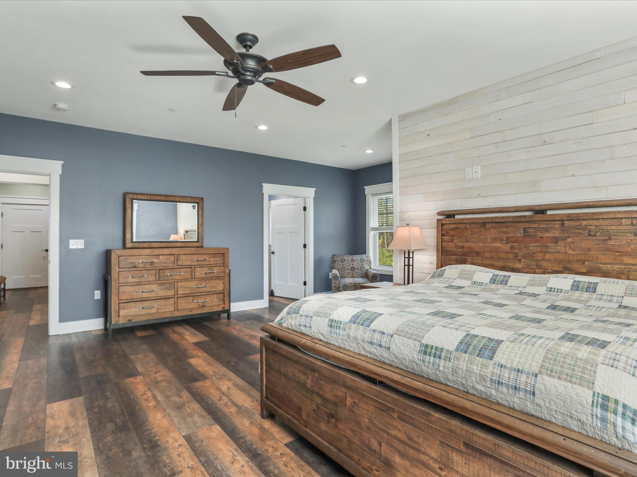 FAIRVIEW ACRES - Residential