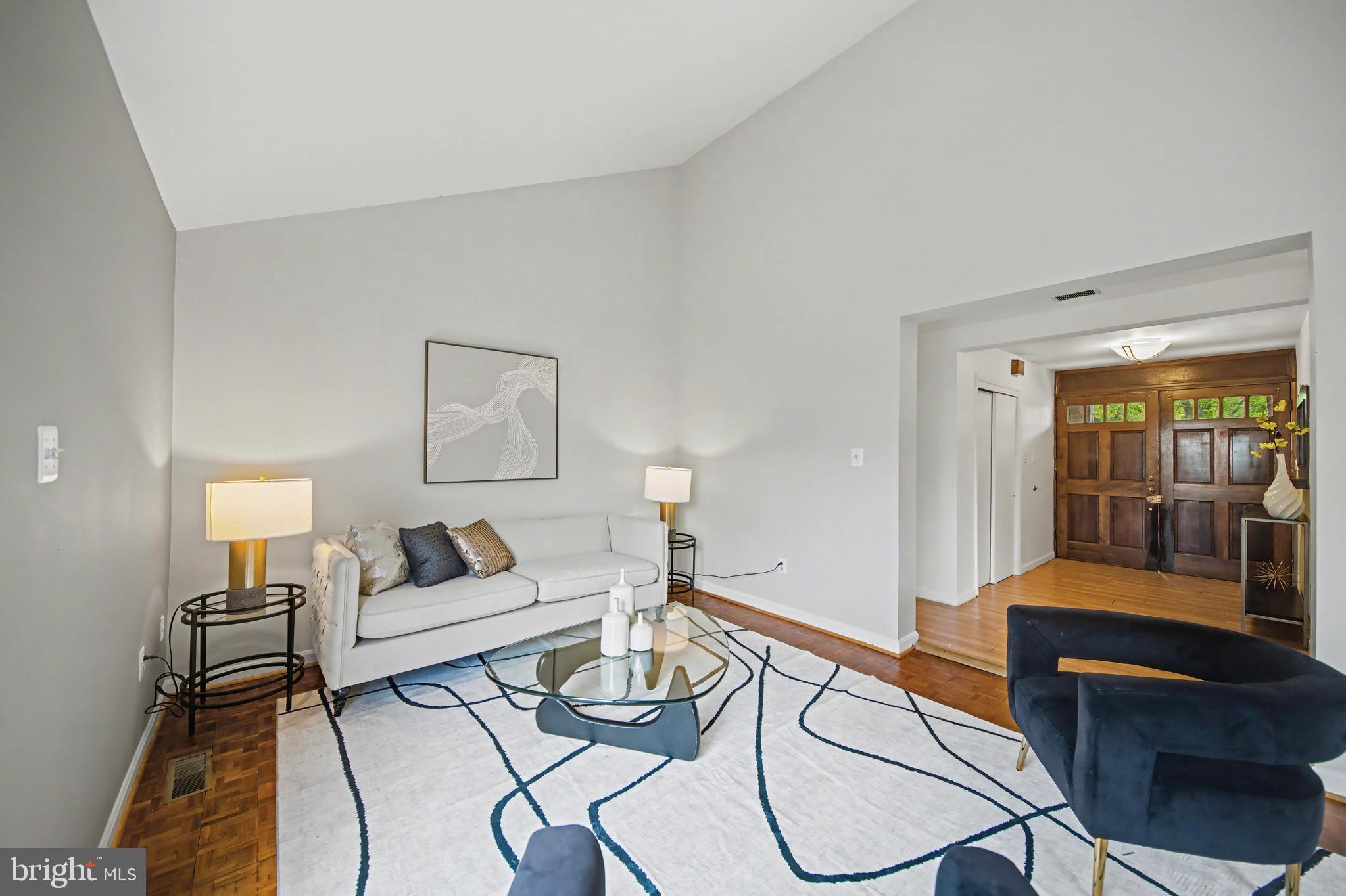 WILDWOOD MANOR - Residential Income