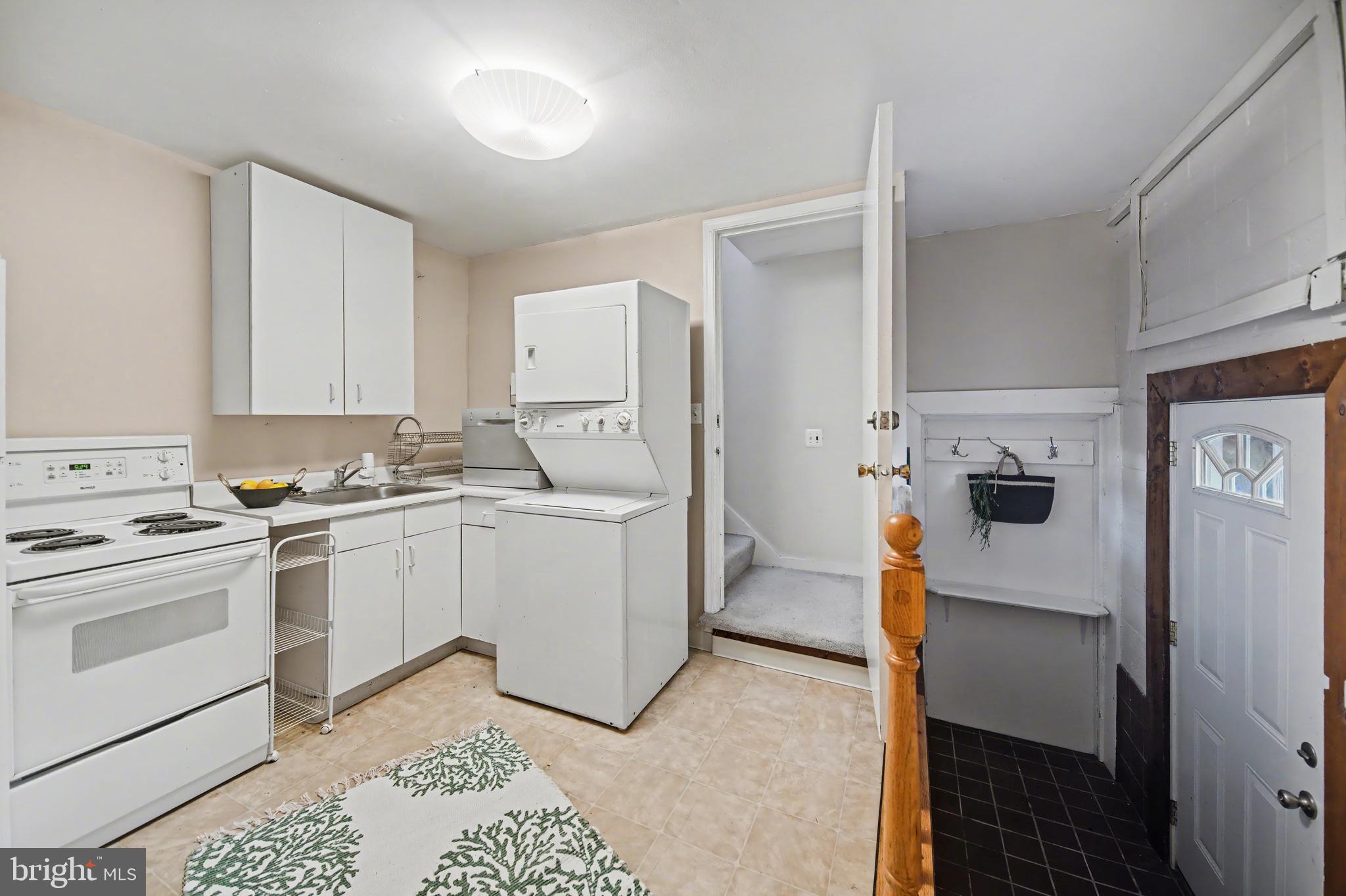 WILDWOOD MANOR - Residential Income