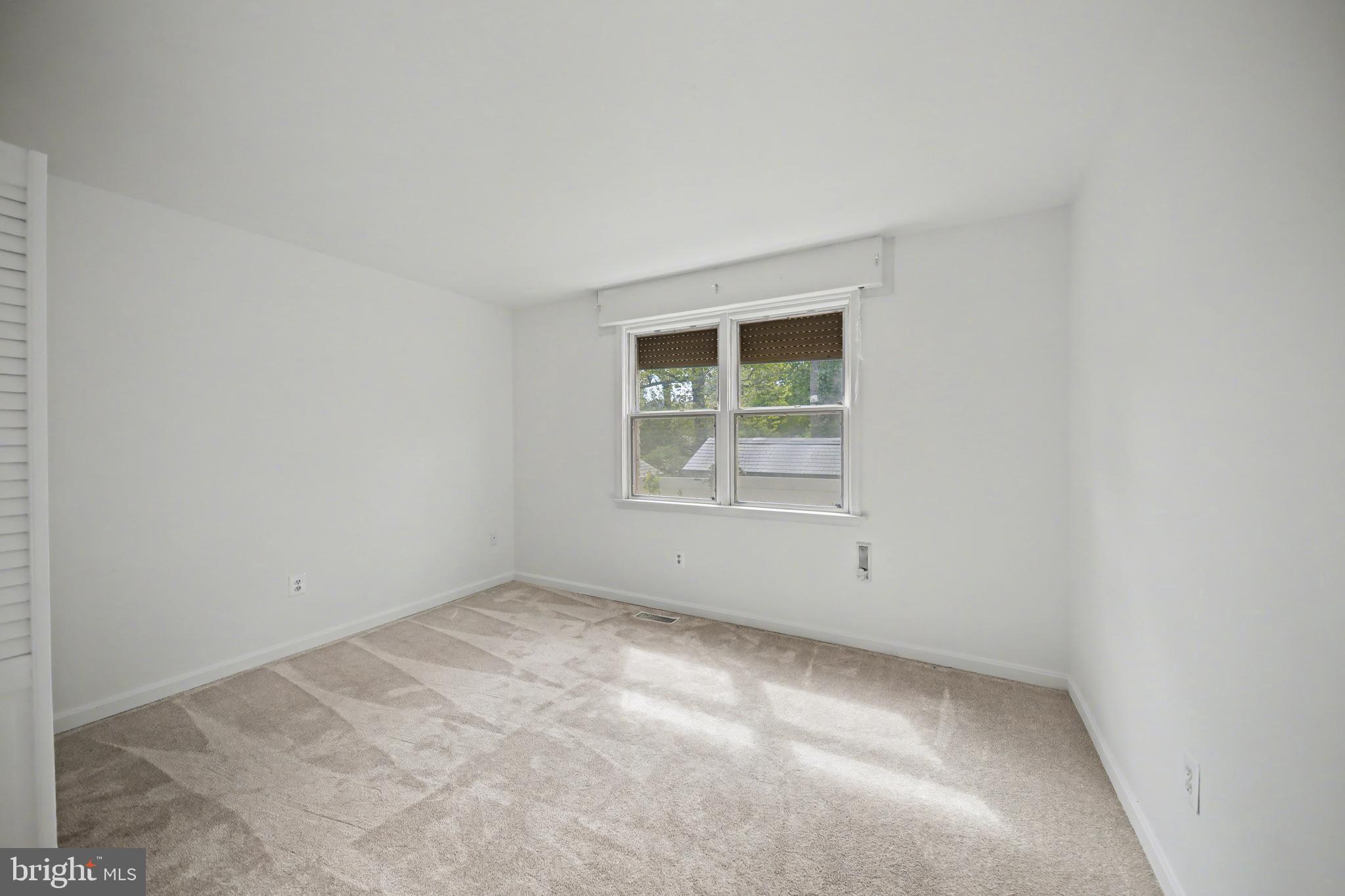 WILDWOOD MANOR - Residential Income