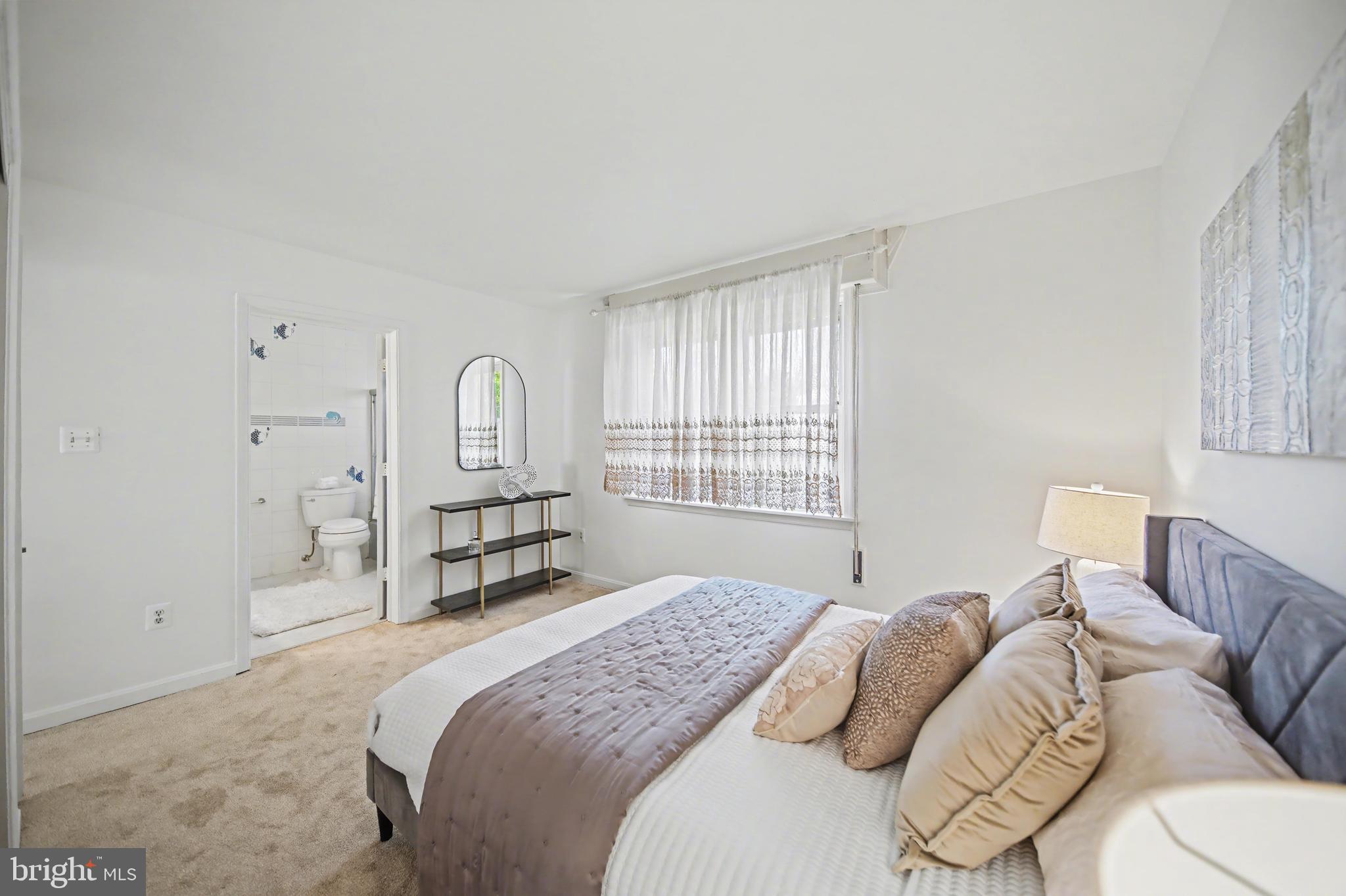 WILDWOOD MANOR - Residential Income