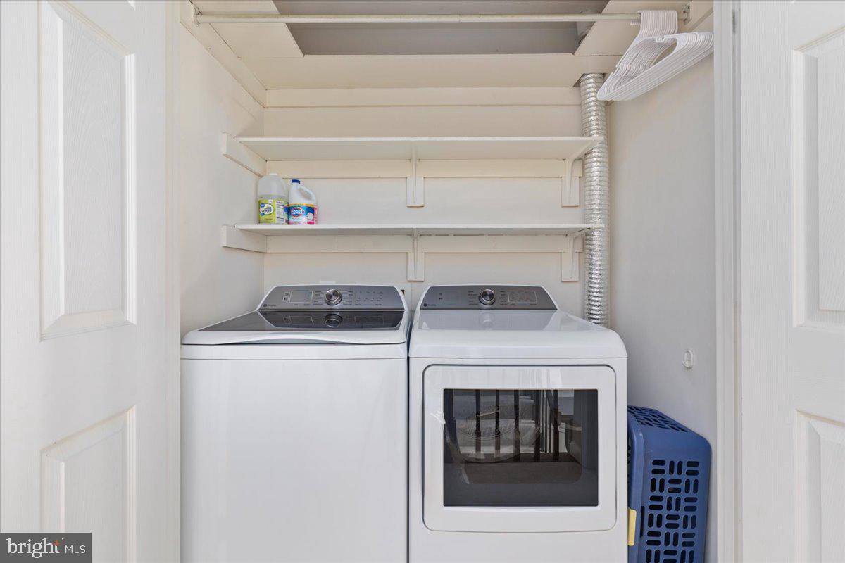 RIVERVIEW ESTATES - Residential