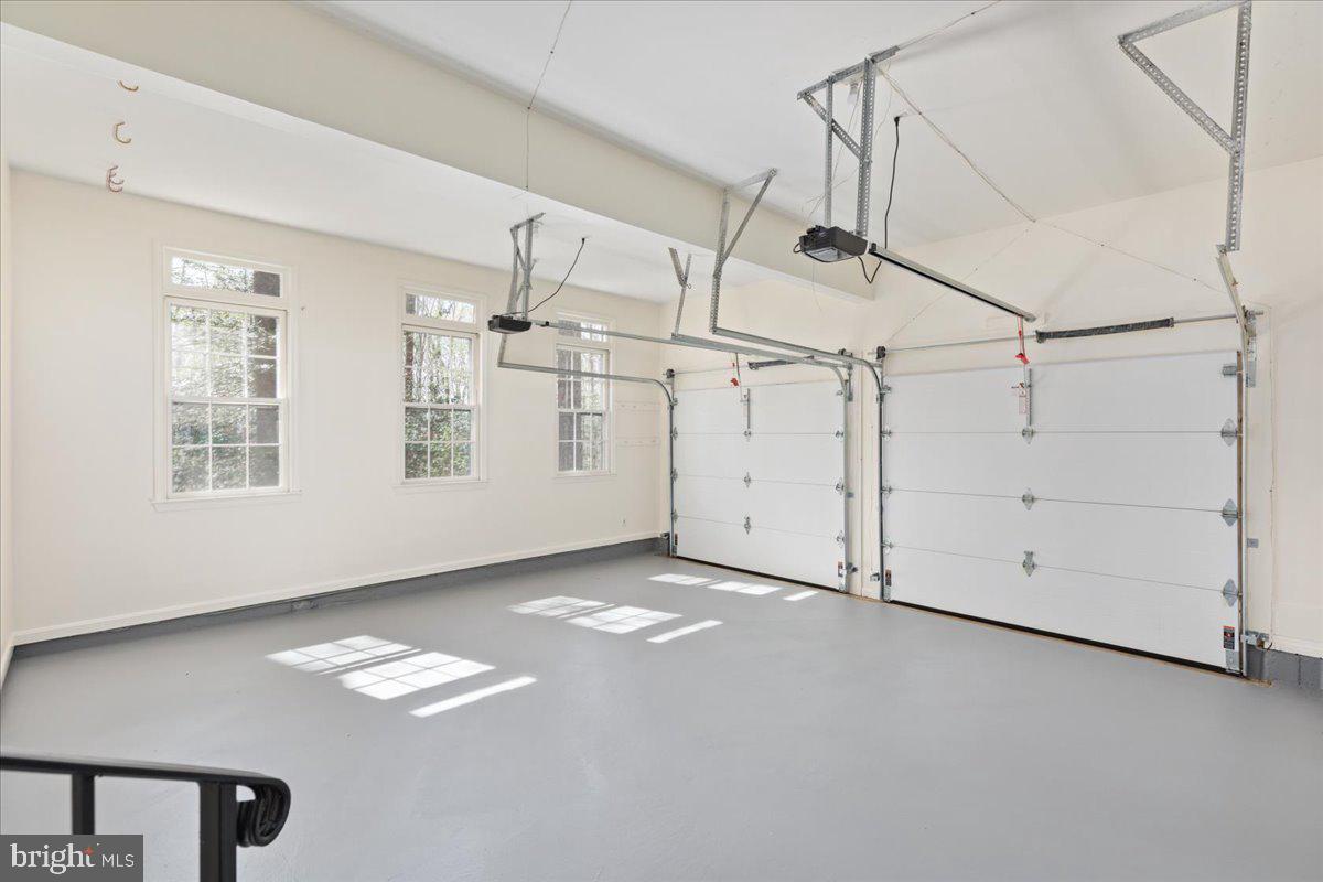 RIVERVIEW ESTATES - Residential