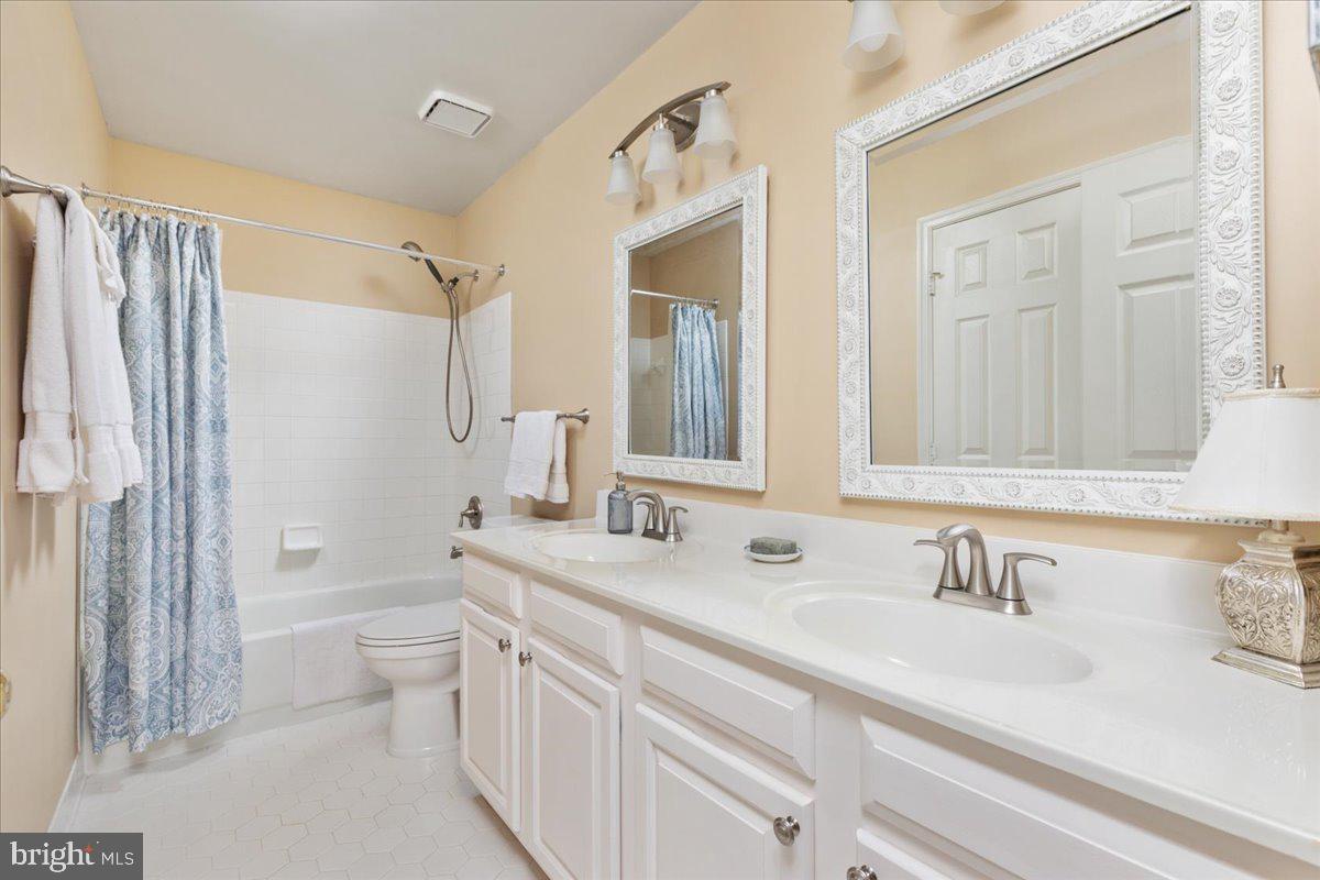 RIVERVIEW ESTATES - Residential