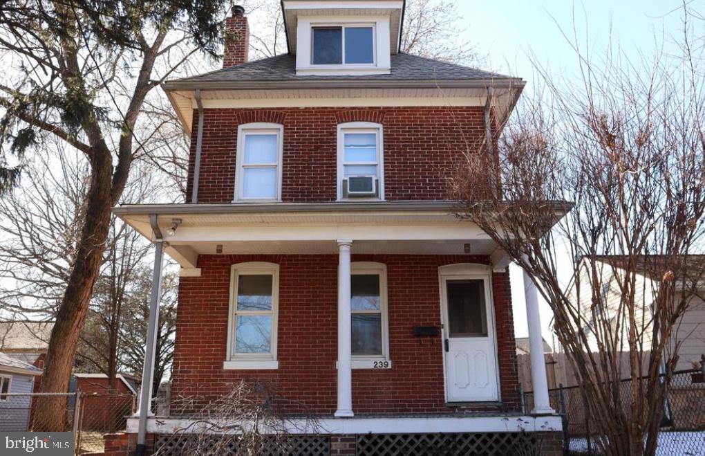 CHESTNUT GROVE - Residential Lease