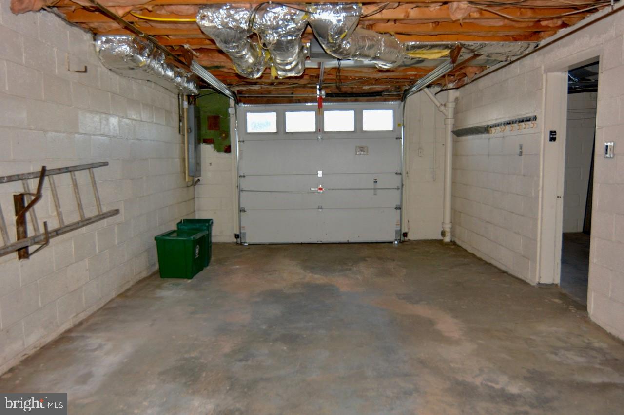 HAMPDEN HEIGHTS - Residential