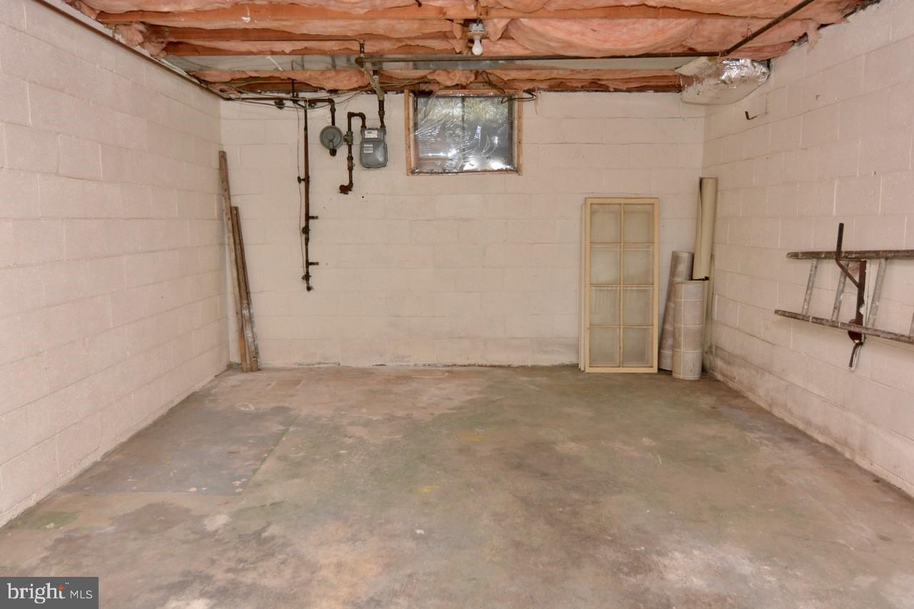 HAMPDEN HEIGHTS - Residential