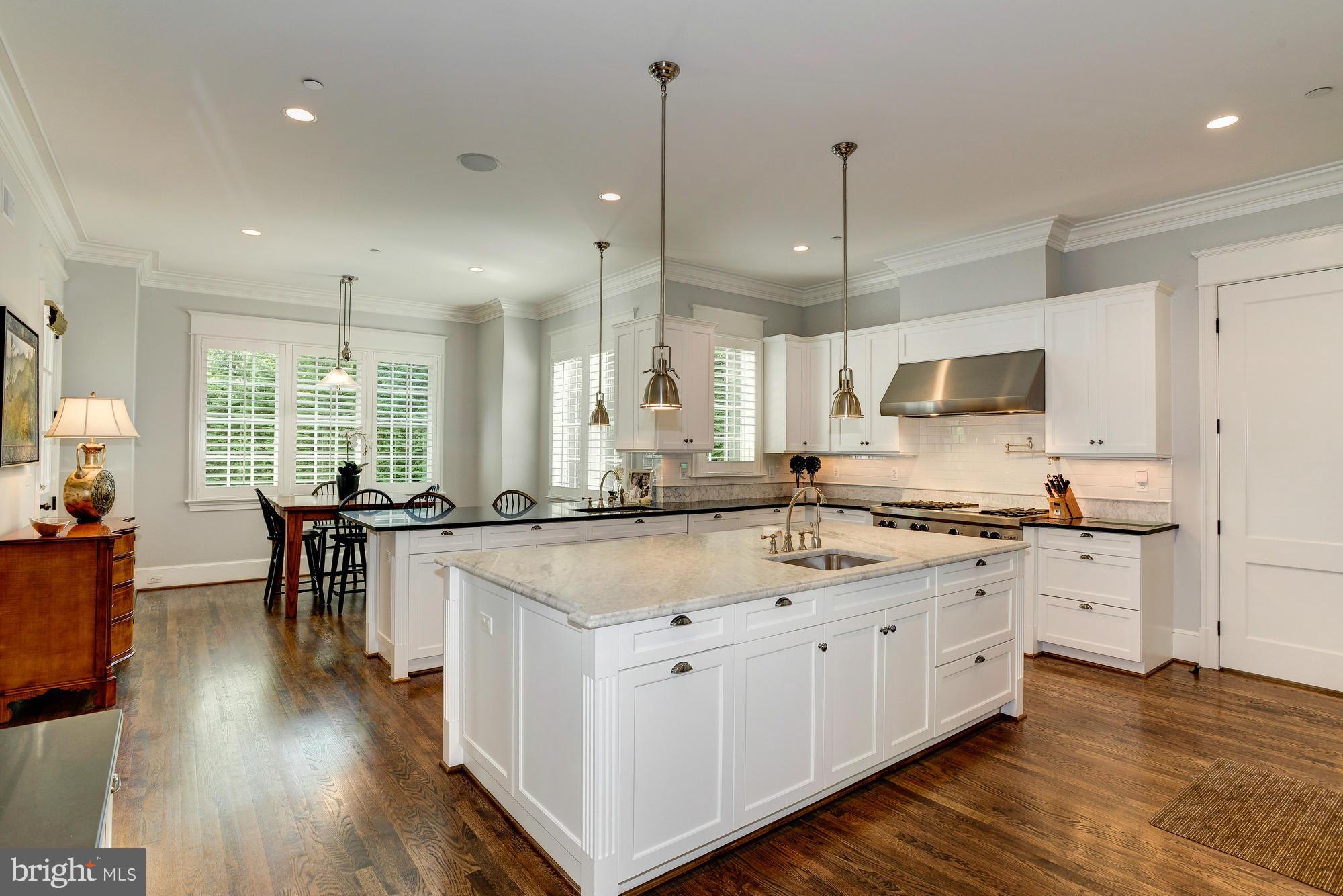 BRADLEY HILLS - Residential