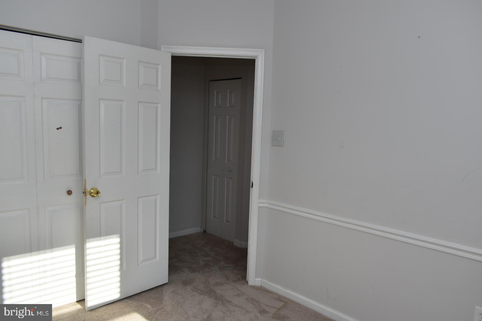 MAJORS CHOICE - Residential Lease