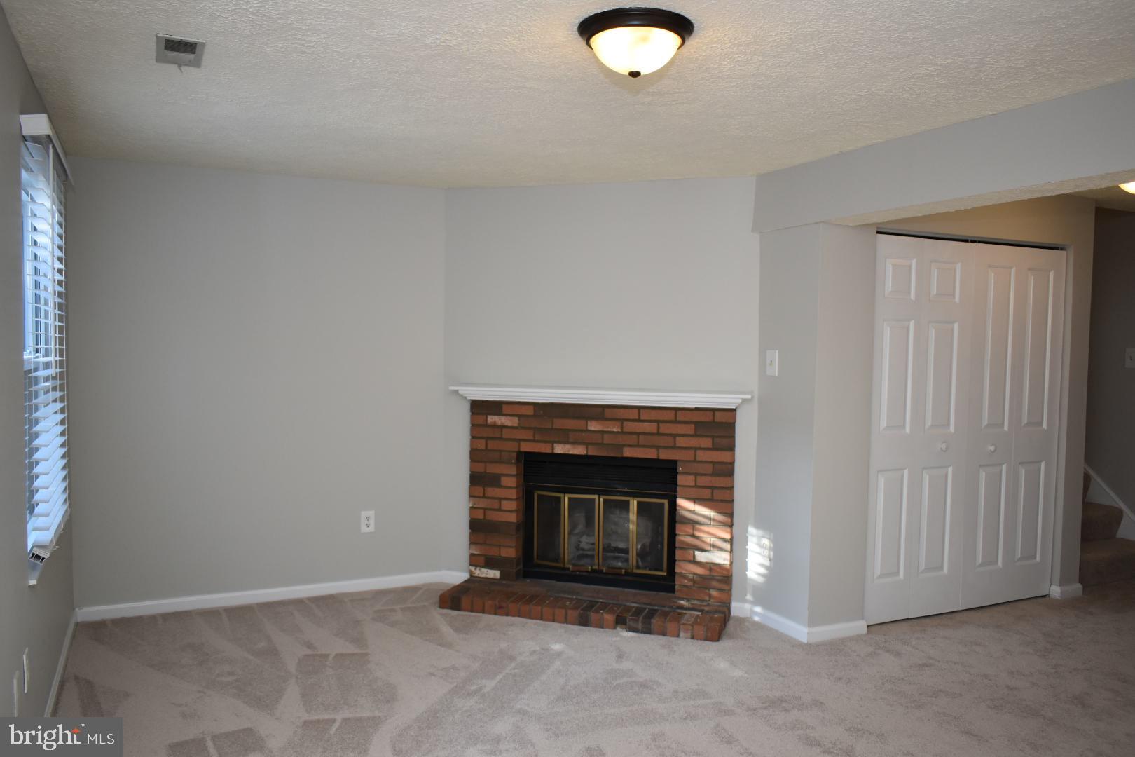 MAJORS CHOICE - Residential Lease