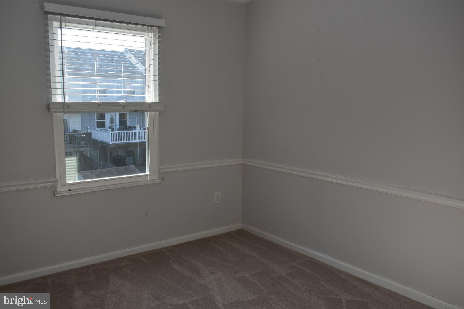 MAJORS CHOICE - Residential Lease