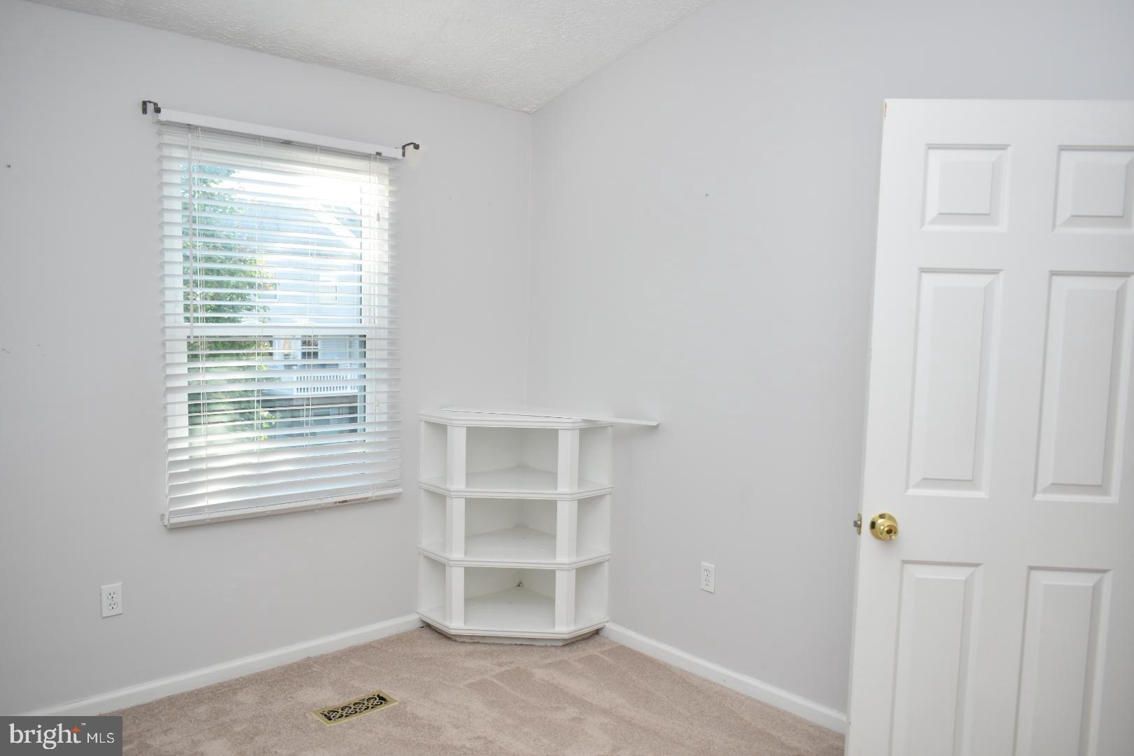 MAJORS CHOICE - Residential Lease