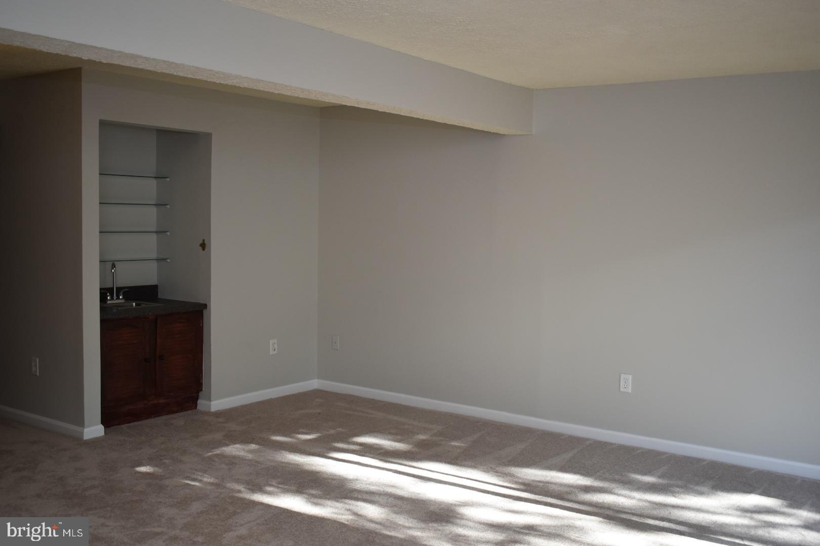 MAJORS CHOICE - Residential Lease