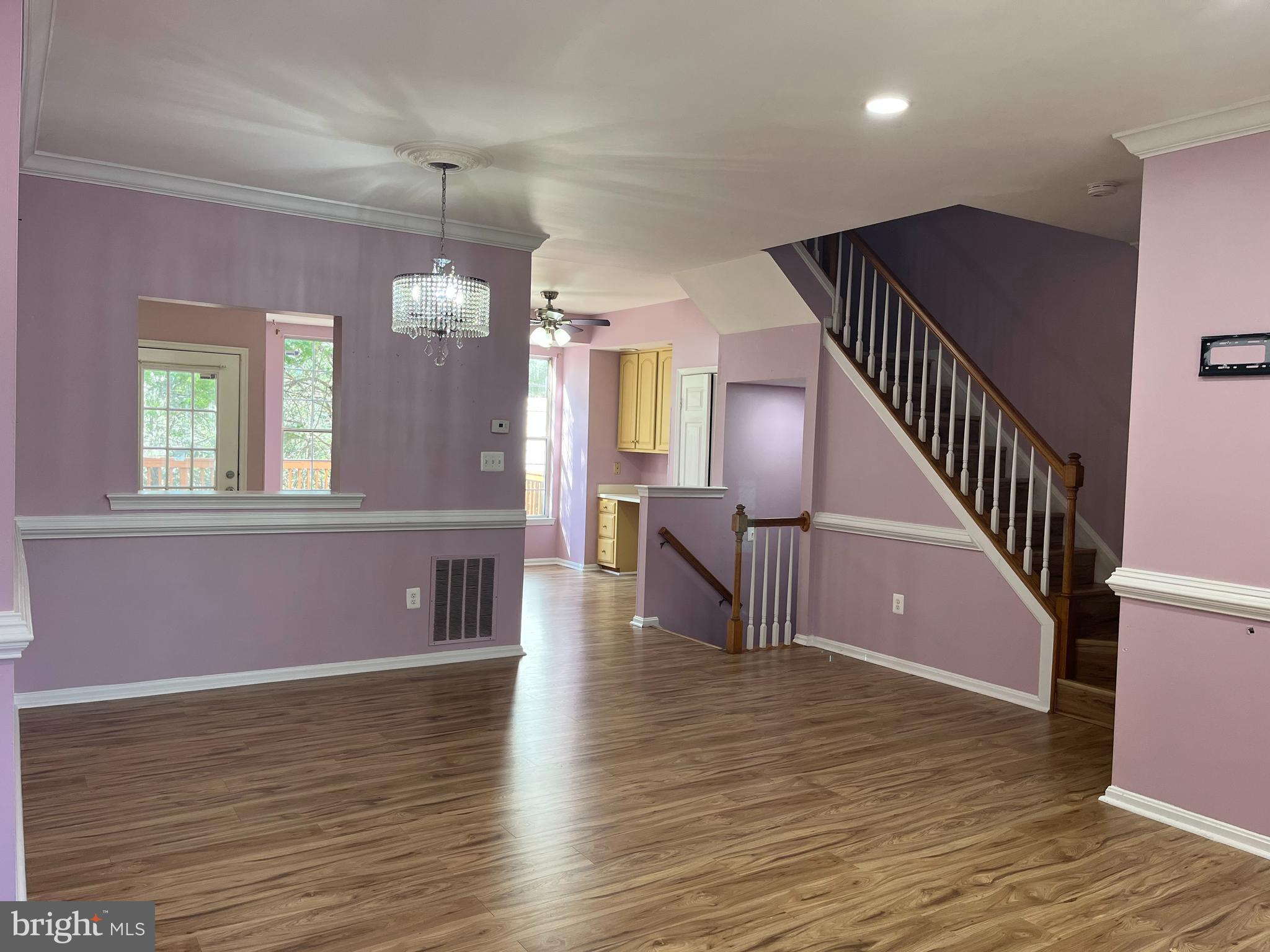 WAYSIDE VILLAGE - Residential Lease