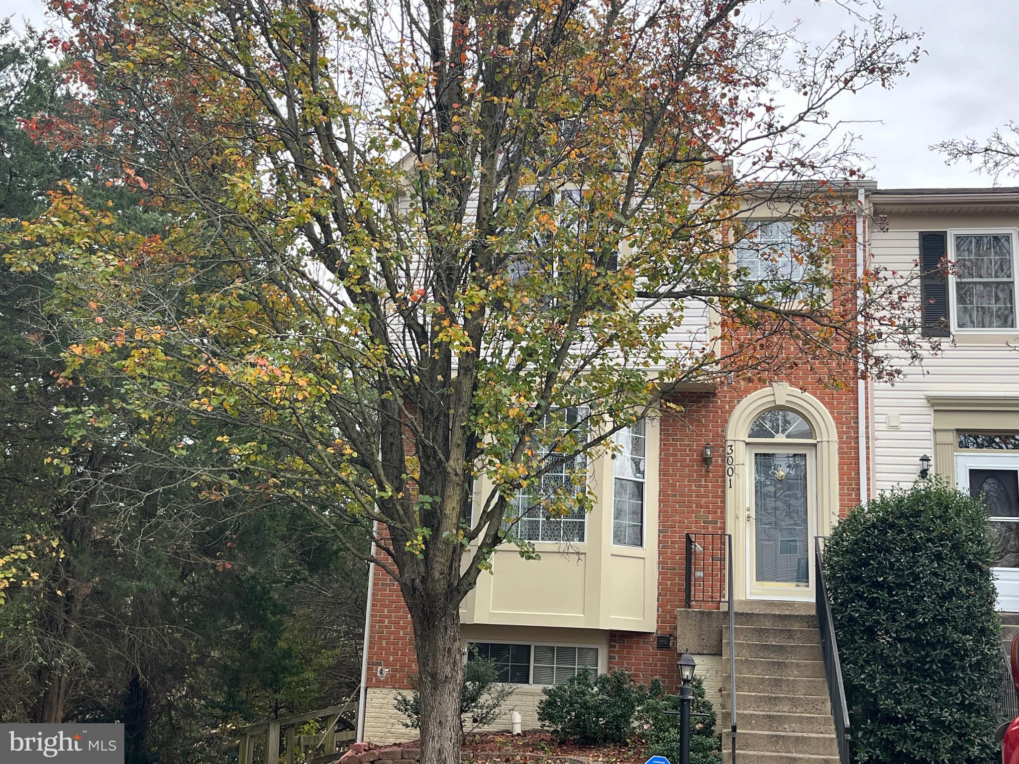 WAYSIDE VILLAGE - Residential Lease