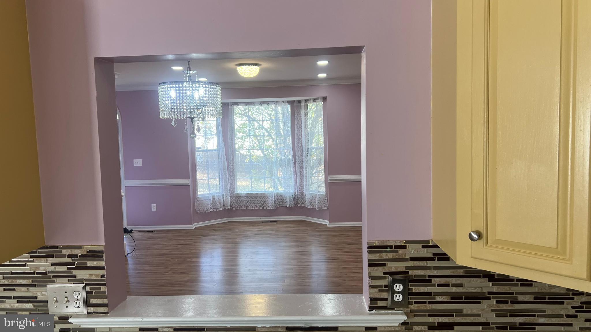 WAYSIDE VILLAGE - Residential Lease