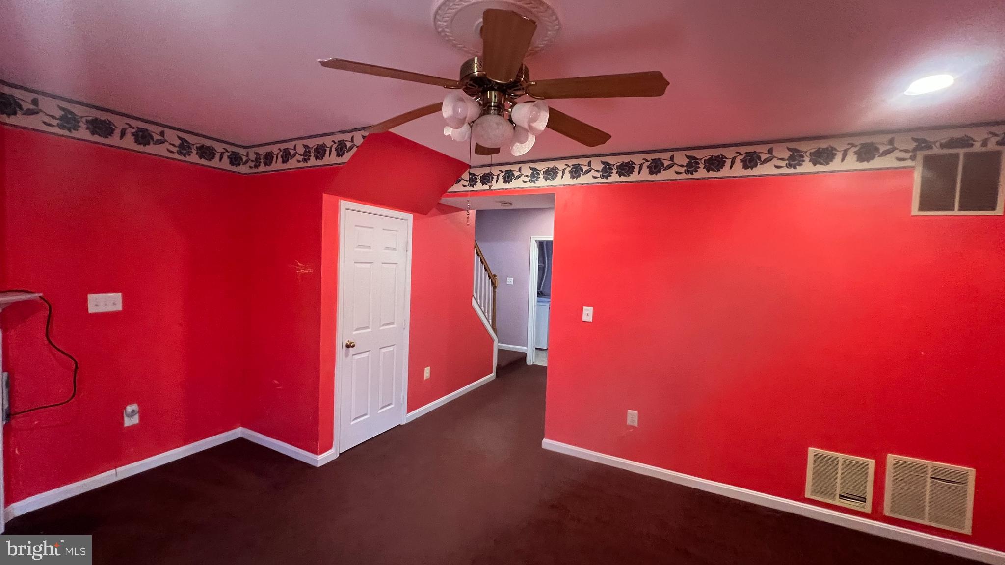 WAYSIDE VILLAGE - Residential Lease